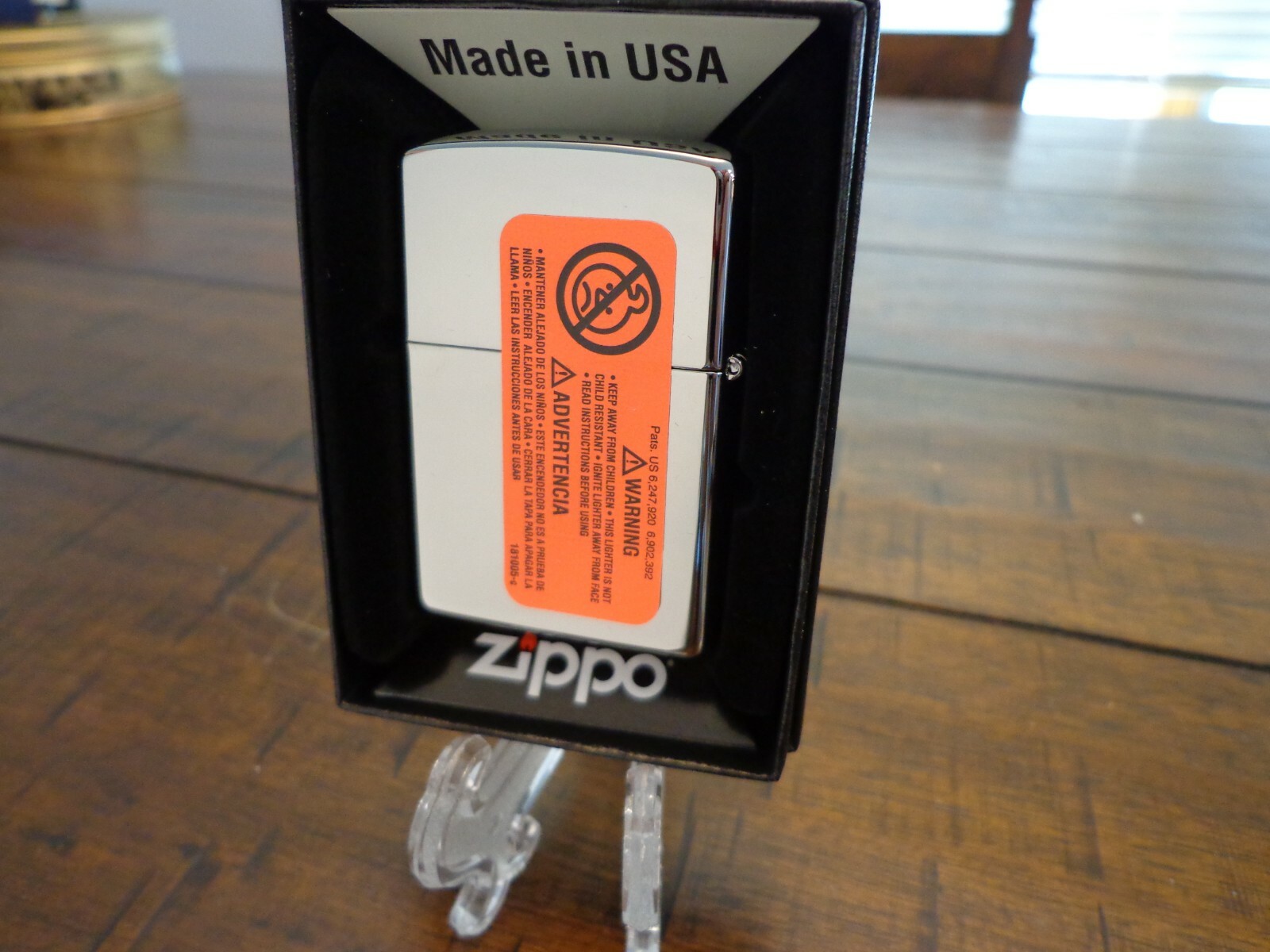 TROPICAL JUNGLE HIDDEN TIGER HIGH POLISH CHROME ZIPPO LIGHTER MINT IN BOX