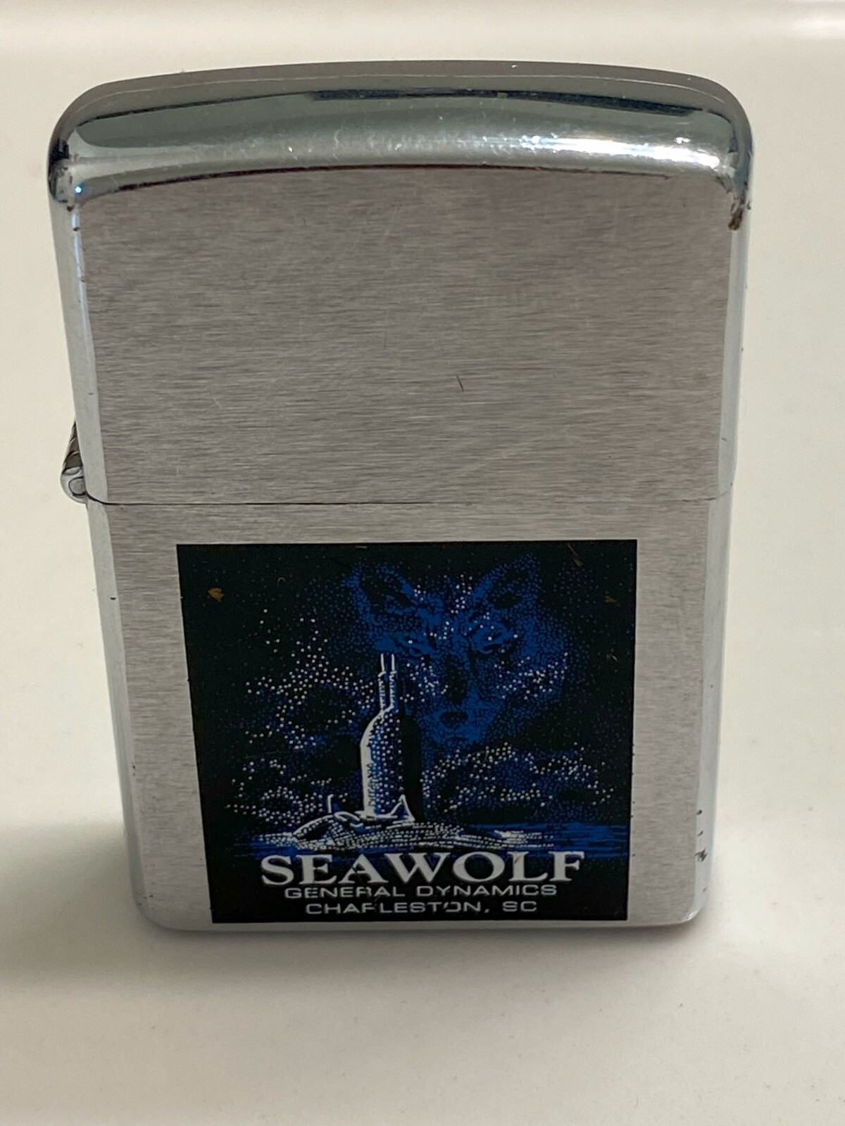 VINTAGE 1993 SEAWOLF GENERAL DYNAMICS CHARLESTON, SC ZIPPO LIGHTER W/BOX & PAPER