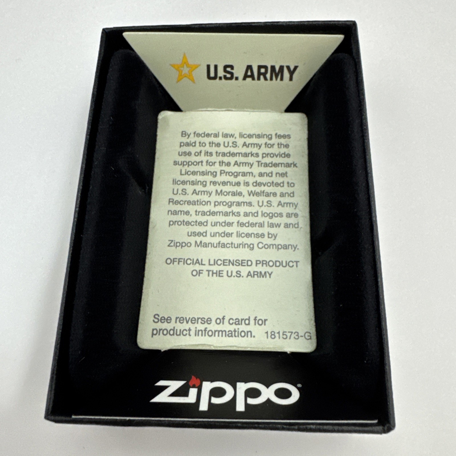 Zippo US Army and United States Flag on Street Chrome Lighter – 48557 – New