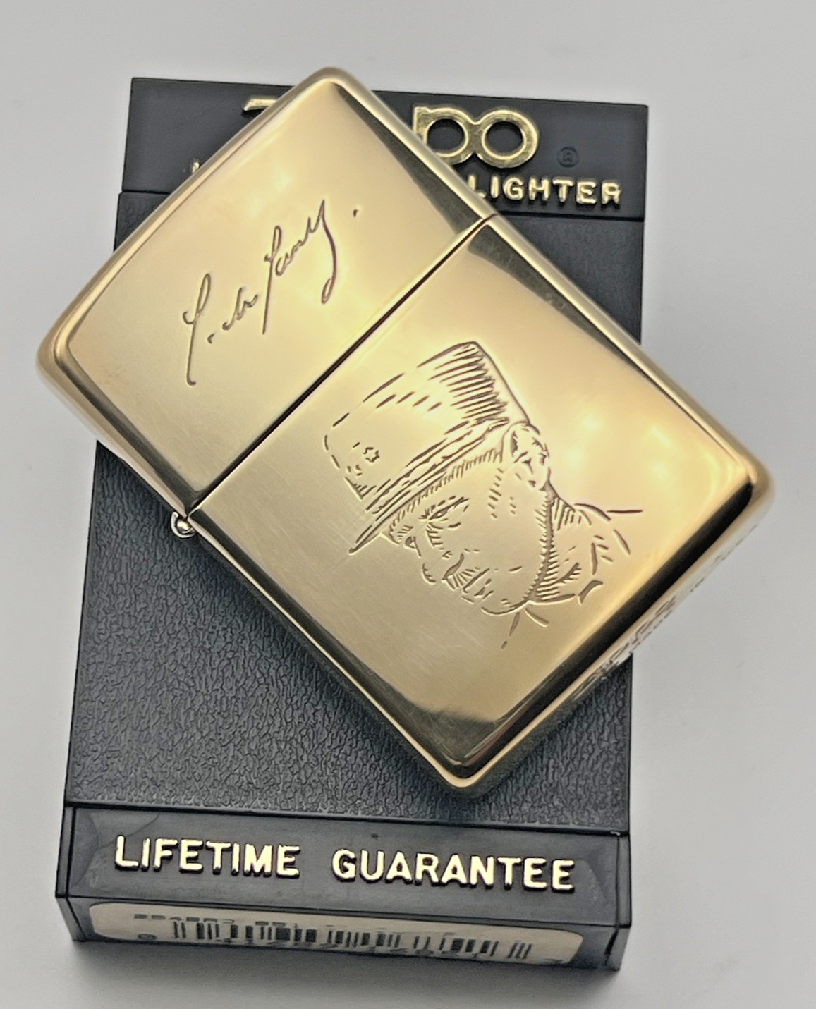 New 1994 ZIPPO Lighter D-Day WWII Normandy Allied Hero GENERAL CHARLES DE GAULLE