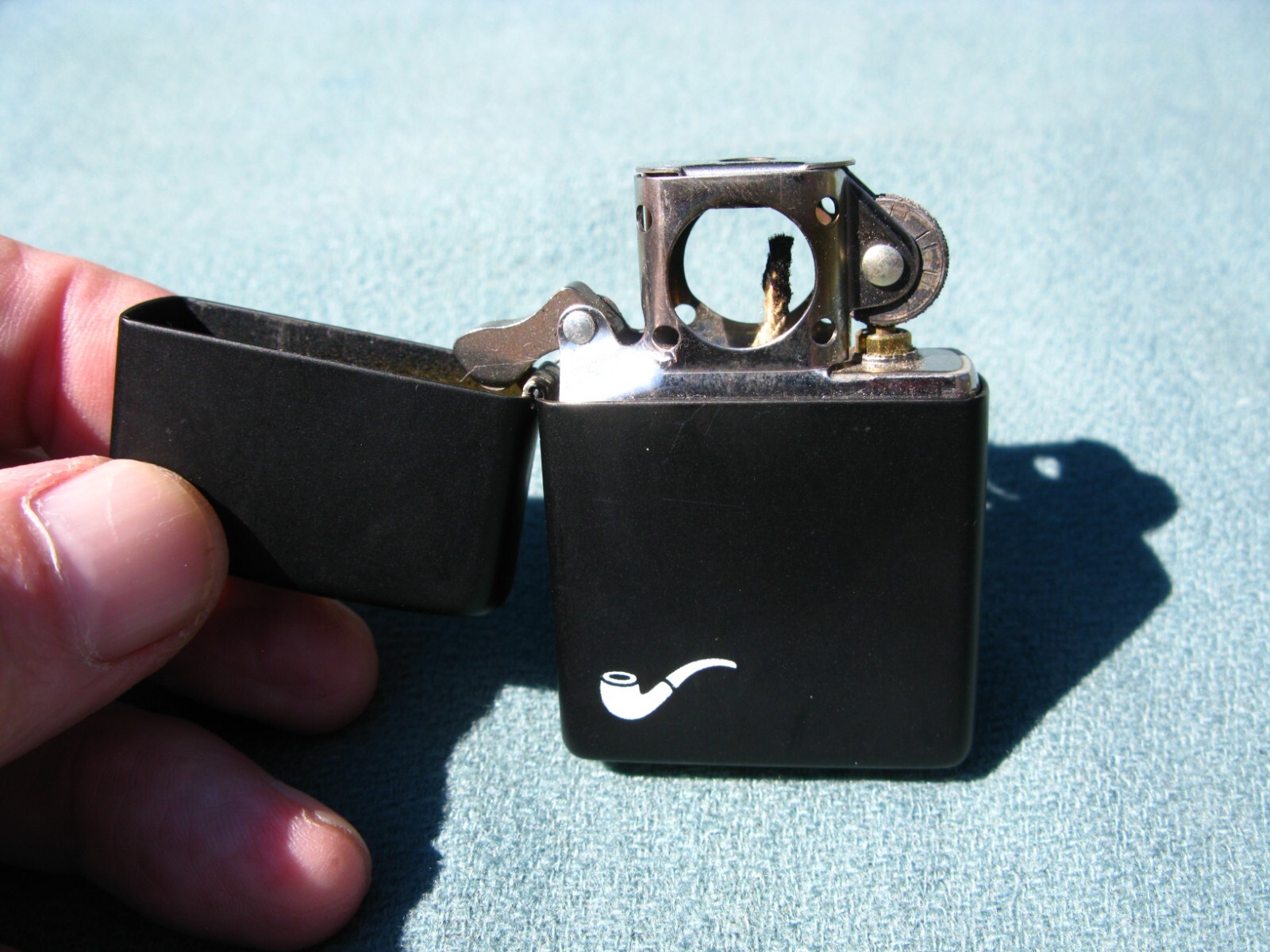 Vntage Zippo Pipe Lighter Black Matt over Brass Pipe Graphics LOOKS FIRED ONCE