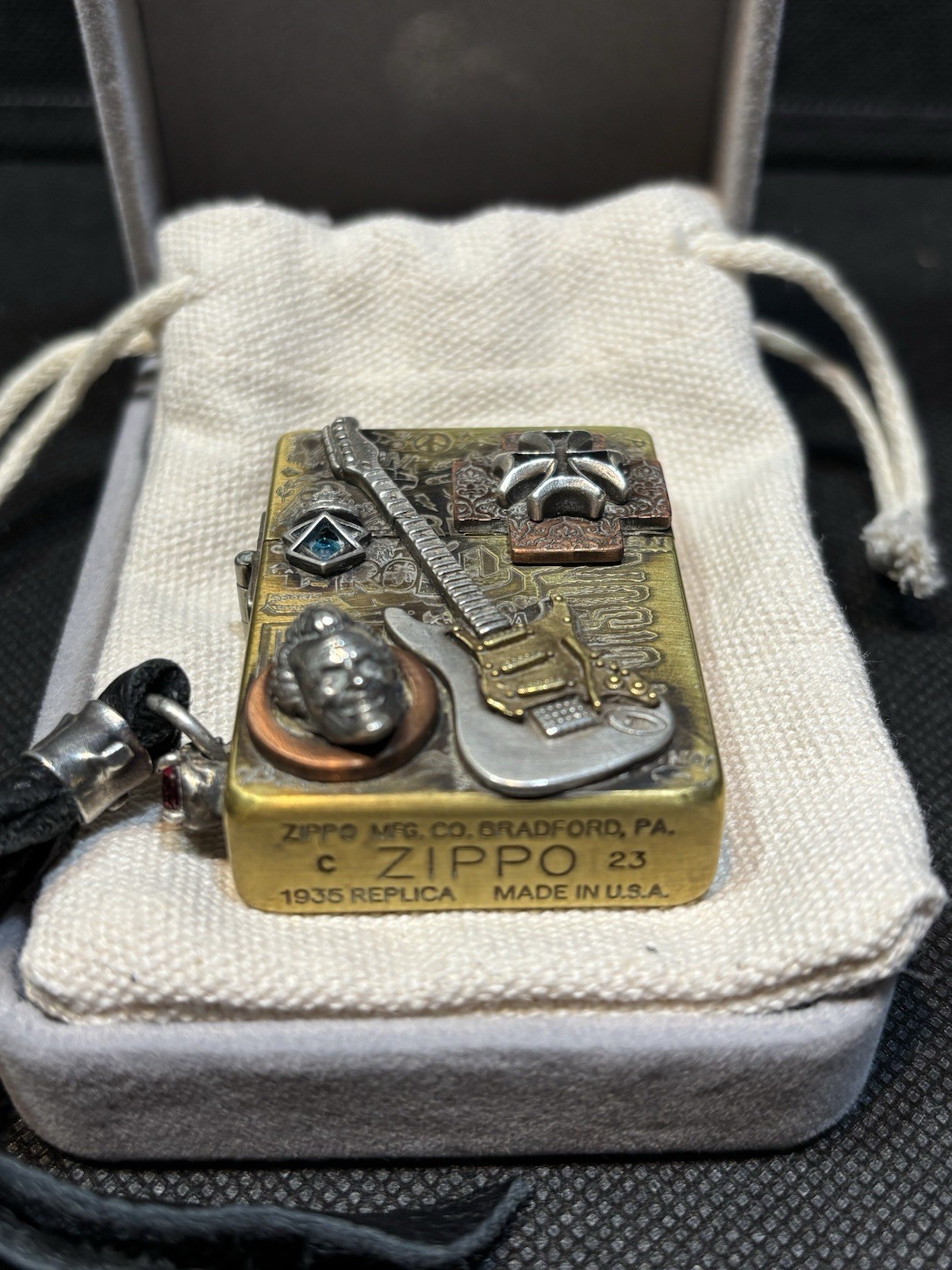 RARE Handmade. Heavy Sterling stamp. Guitar 1935 Zippo 2-side velvet Box