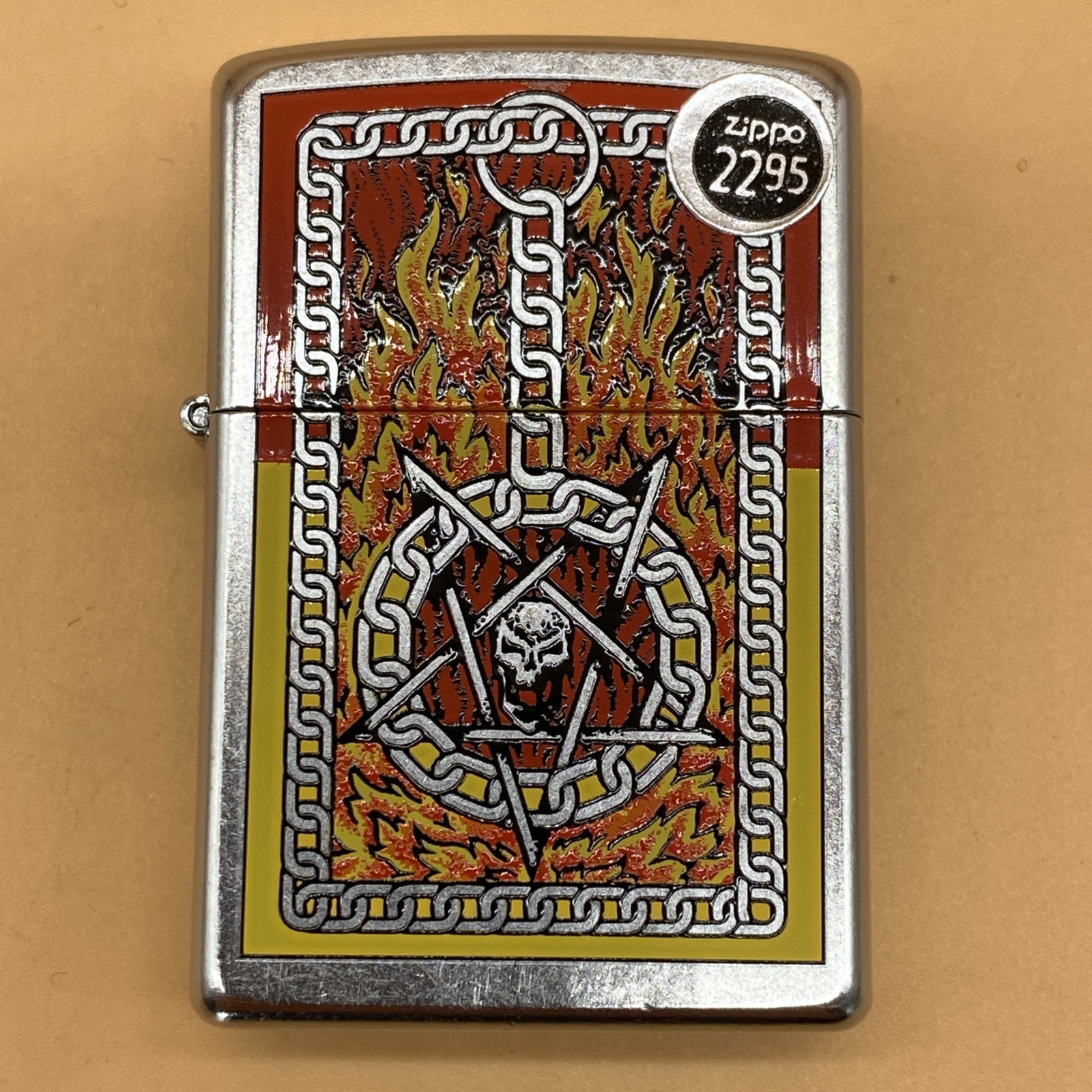 2007 Zippo Lighter Burning Chains Street Chrome Bradford USA New READ