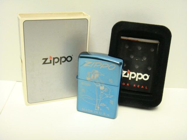 ZIPPO GIRL BLUE ANODIZED HIGH POLISHED WINDY PINUP GIRL LIGHTER 67/100 SEALED