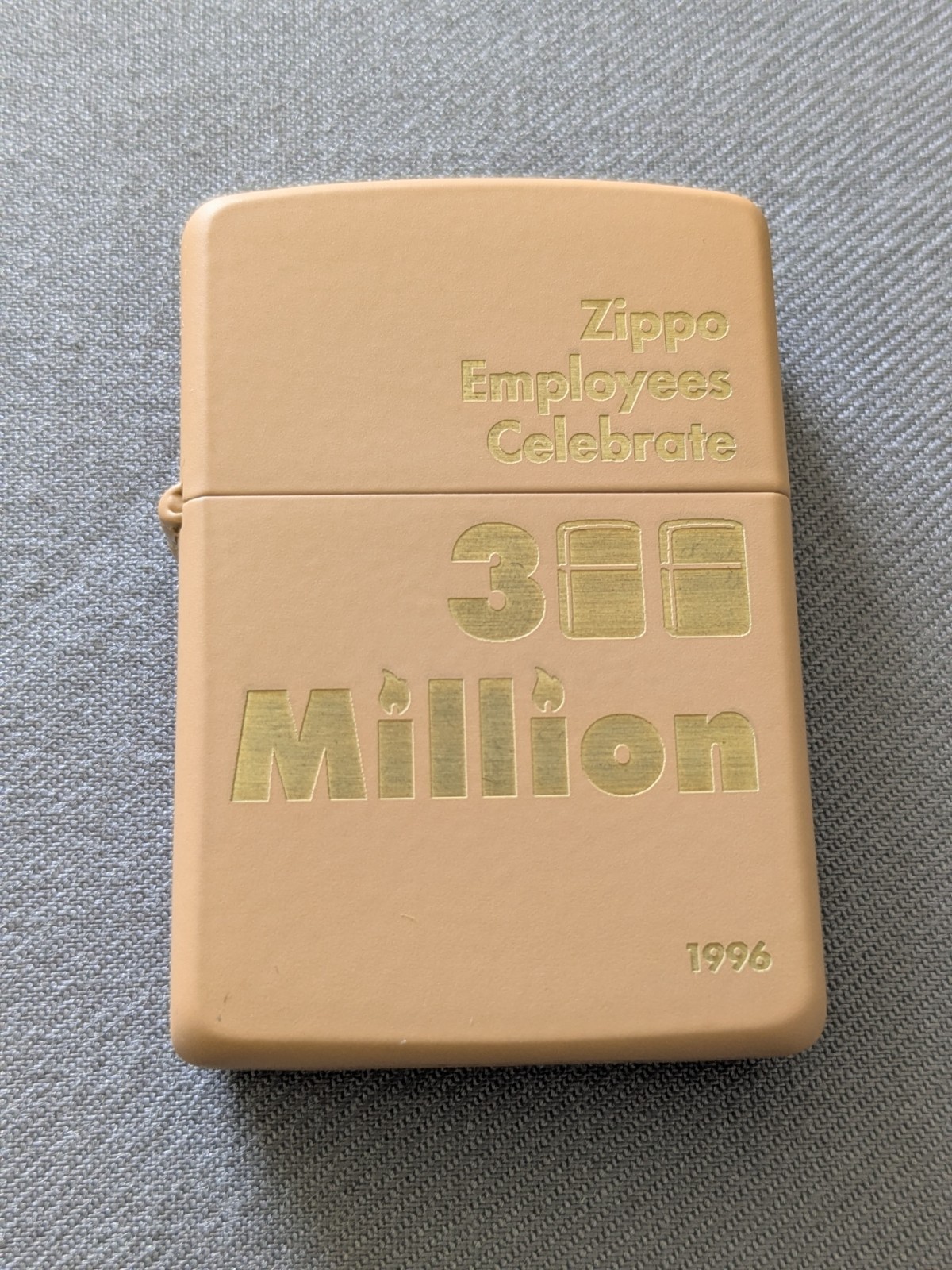 1996 ZIPPO EMPLOYEES CELEBRATE 300 MILLION 1990 RETRO STAMP ERROR? ZIPPO LIGHTER