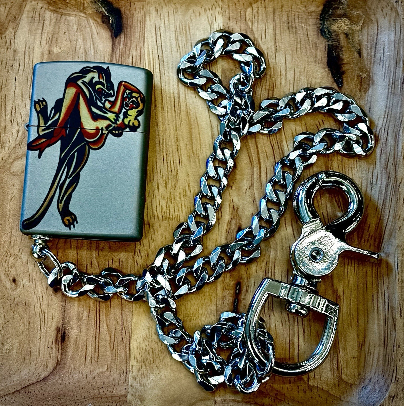 Silver Panther Zippo Lighter With Stainless Steel Chain