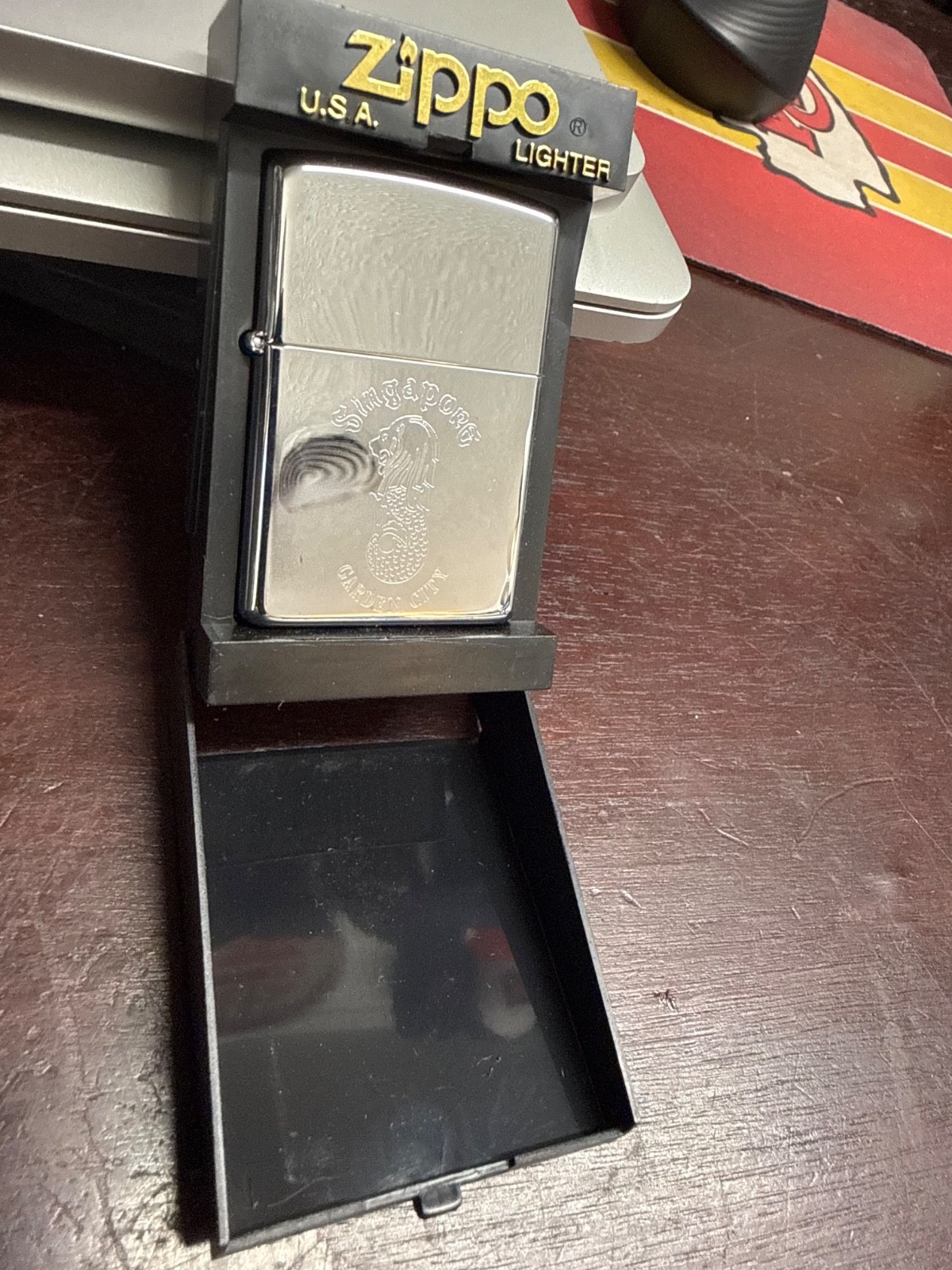 Zippo Singapore Garden City Engraved Collectible