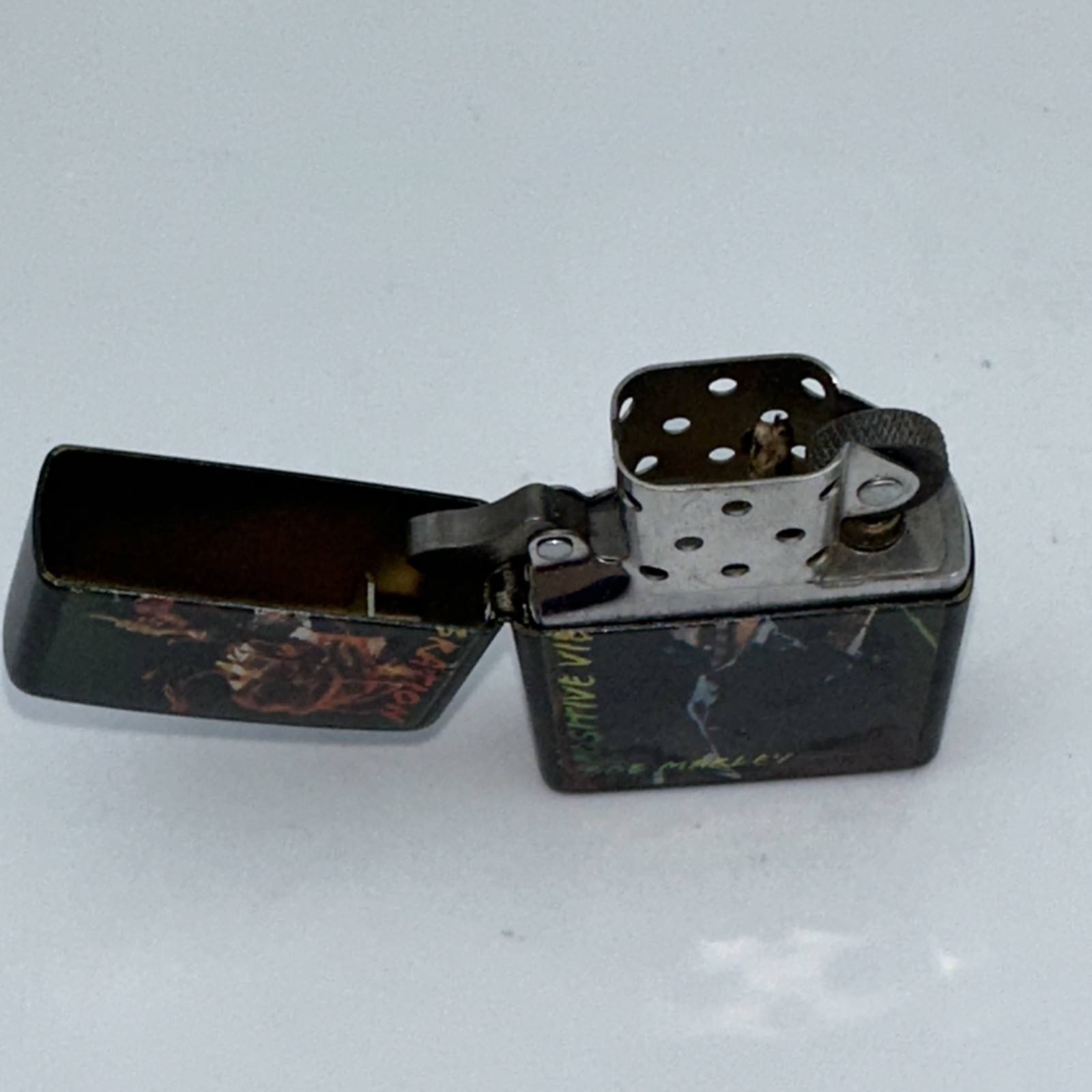 Zippo Bob Marley Lighter Positive Vibration