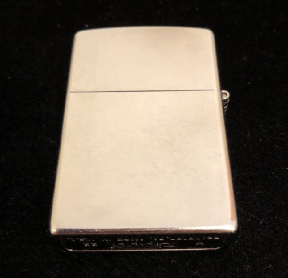 Zippo Lighter, 49315 U. S. Army, Flag with Eagle & 1775, Extra wick & flints