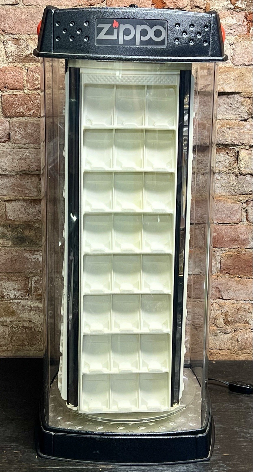 Large Zippo Counter Top Rotating Display Case Lights & Spin 96 Lighters 37x15x15