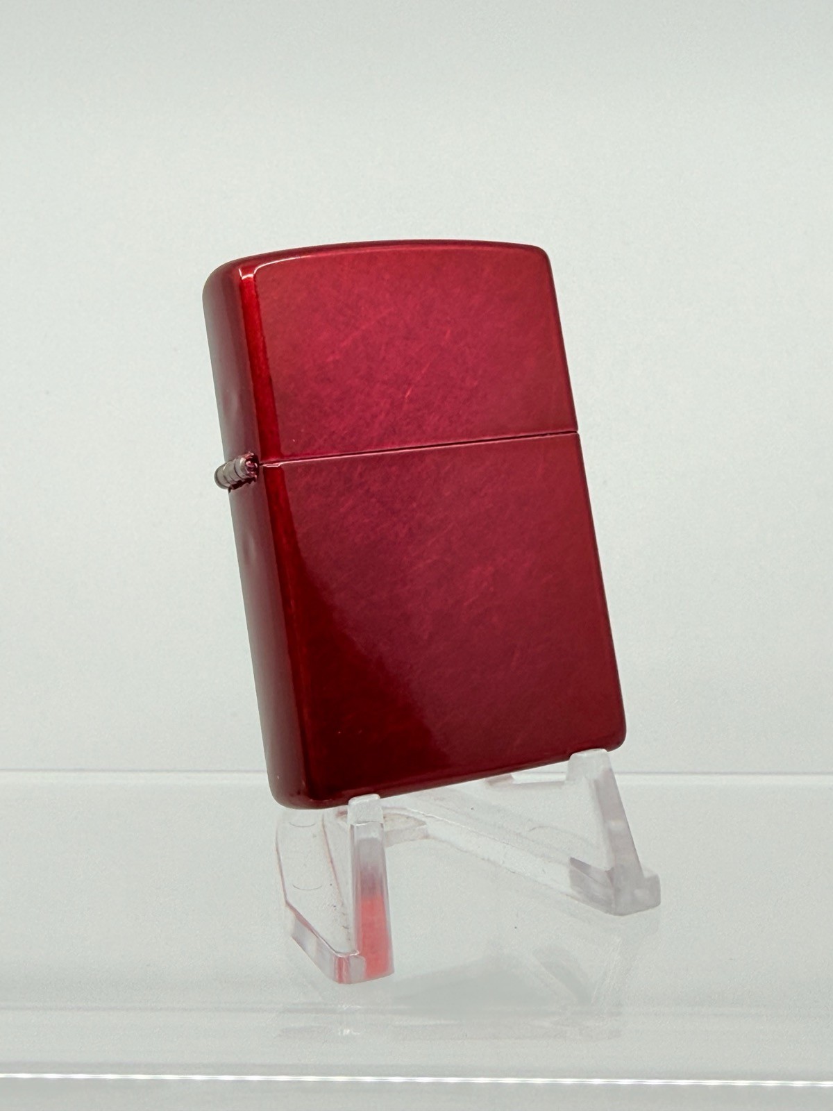 Genuine PLAIN CLASSIC ZIPPO Lighter 21063 CANDY APPLE RED BNIB