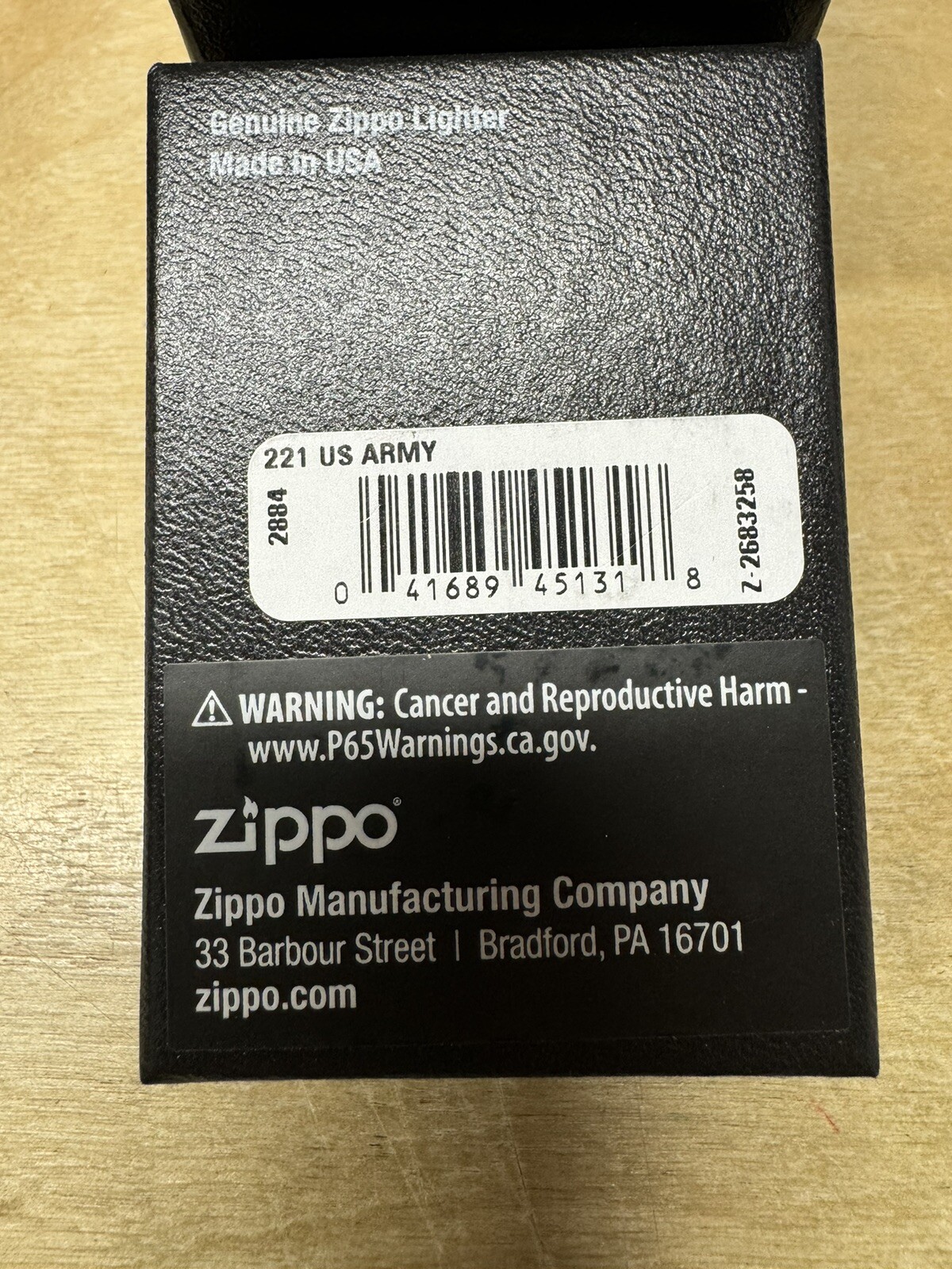 Zippo US Army – Gold Logo on Green Lighter – 221 – New