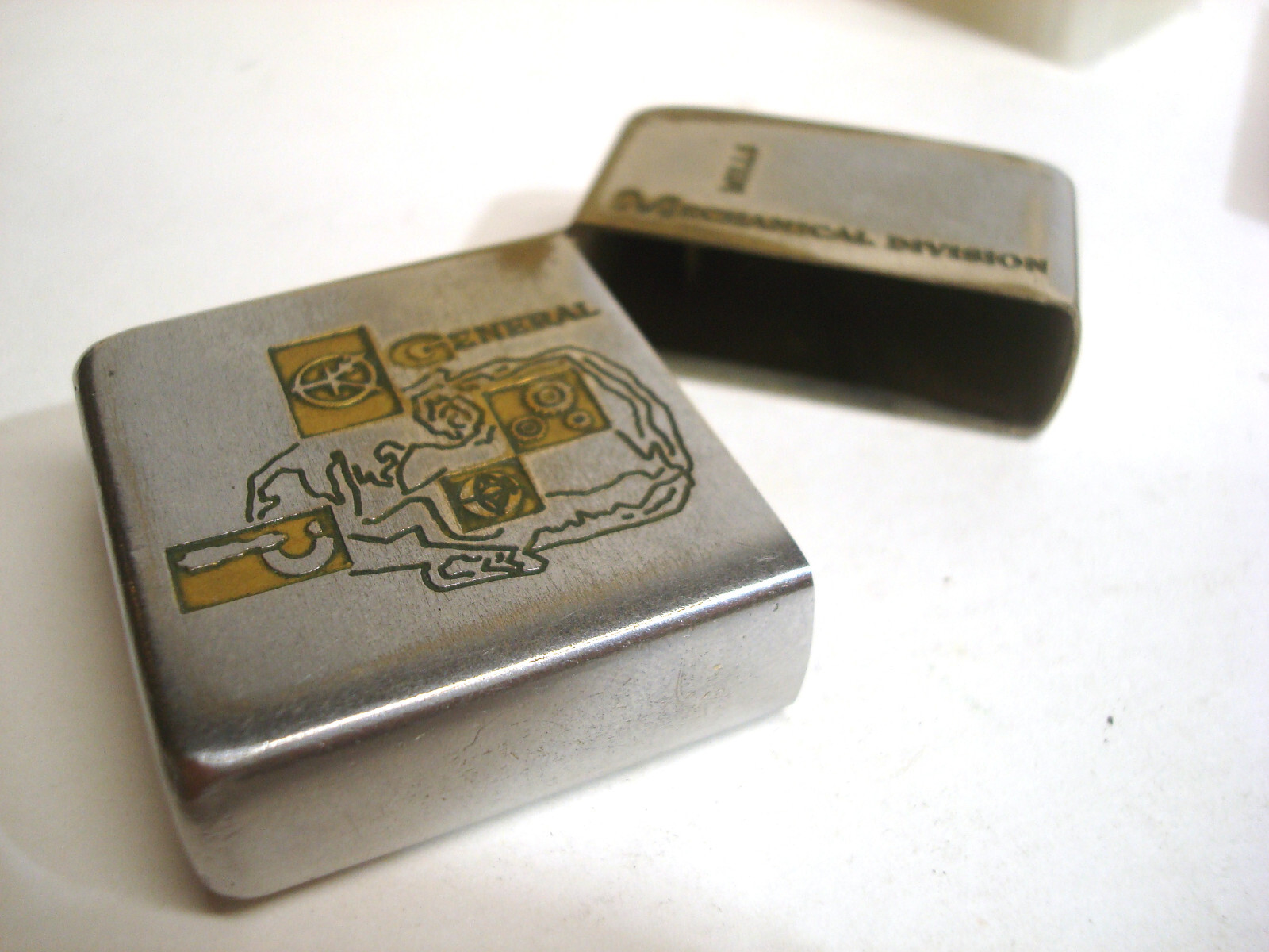 General Mills Mechanical Division Zippo Lighter Black Box Strato-Lab Rare 1950s