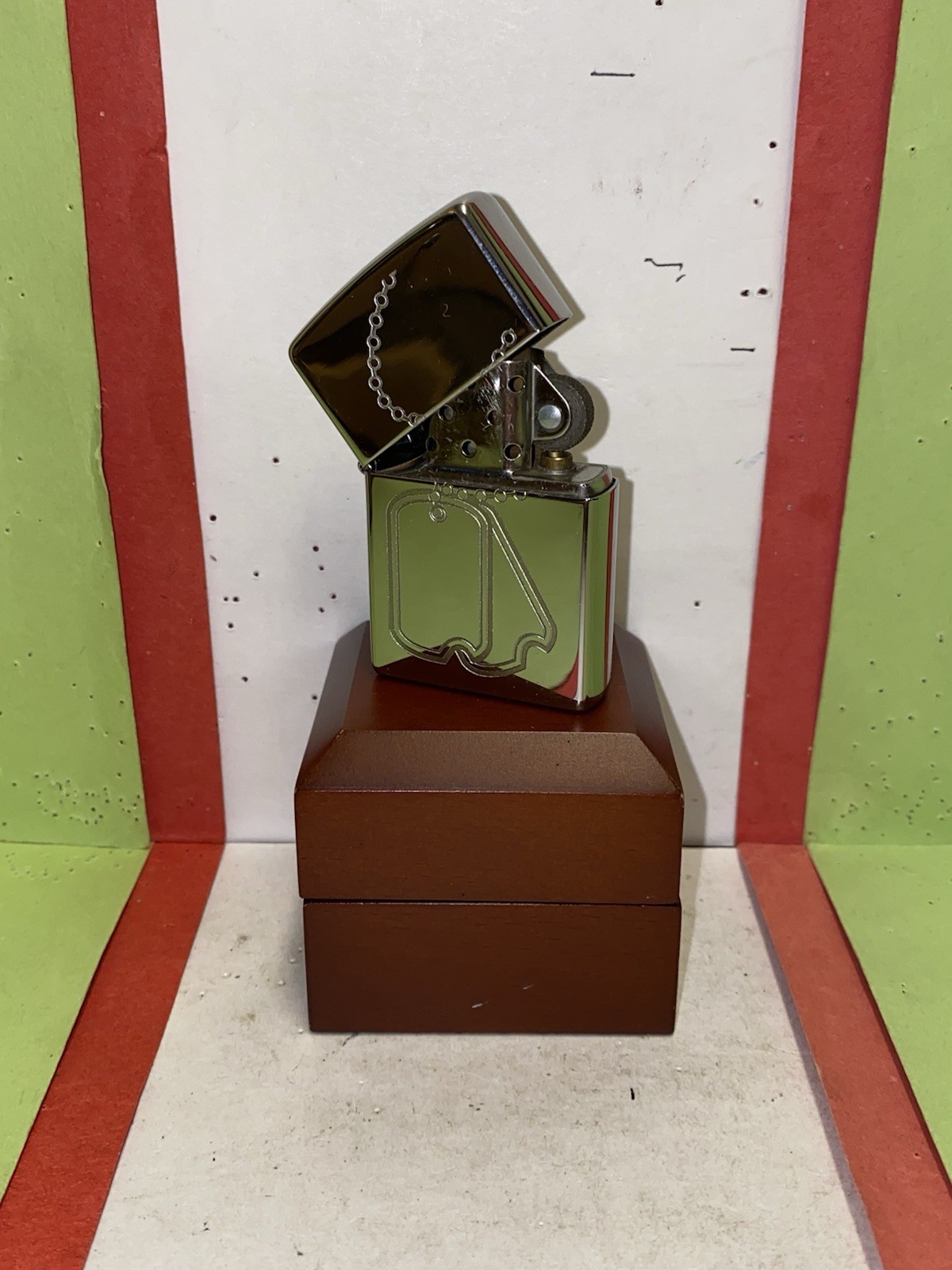 SET OF 3 DIFFERENT ZIPPO LIGHTERS. GOOD WORKING CONDITION. MADE IN USA. EMPTY.