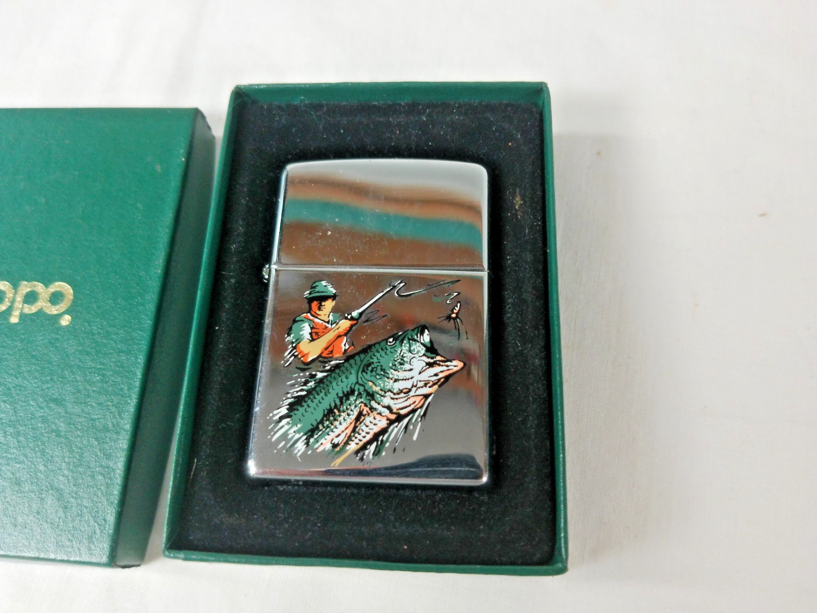 vintage Zippo Outdoor Sportsman Fly Fisherman Fishing Bass Trout Chrome Lighter
