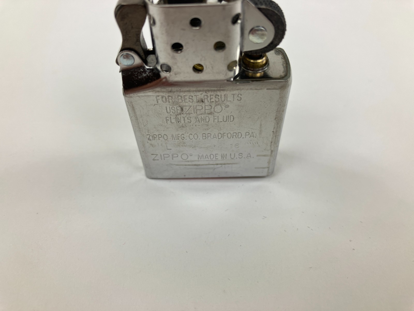 December (L) 2016 Zippo Lighter Chrome – Insert Only – NEW