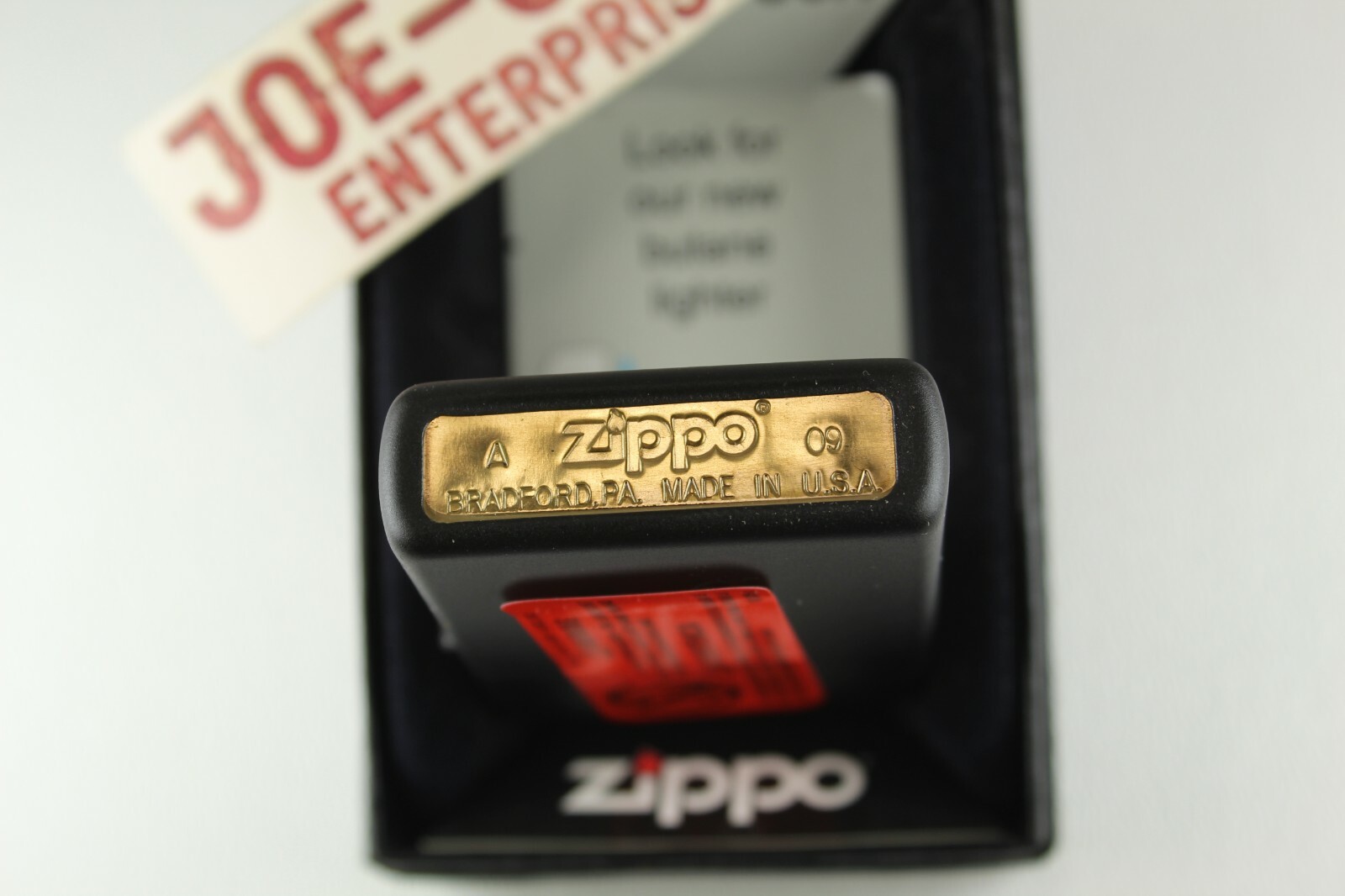 BLUE STARBURST FLAT ZIPPO LIGHTER PAINTED FINISH #24150 BOXED. NEW