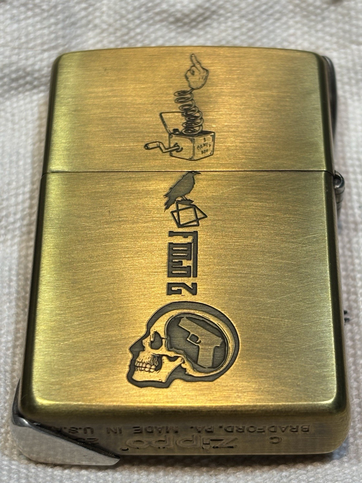 RARE Handmade. Heavy Sterling stamp Gun Zippo 2-side velvet Box