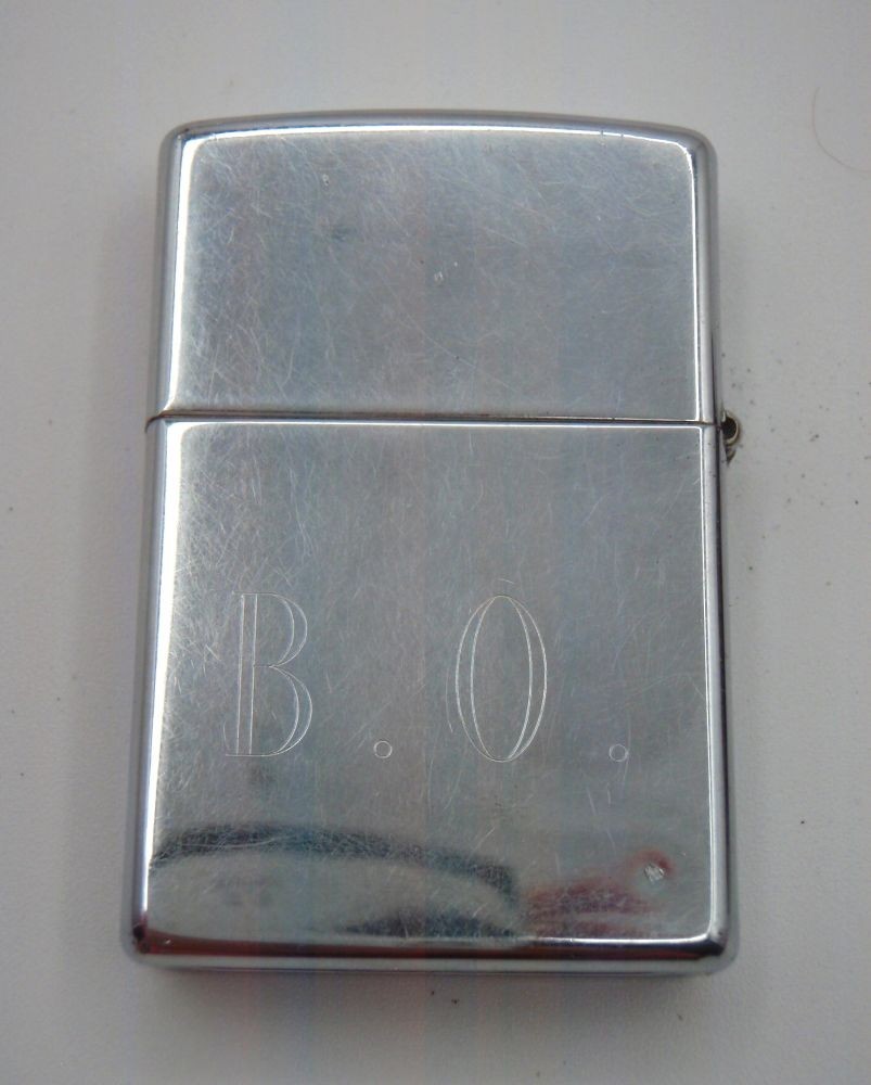 1998 Zippo Lighter with Brown Leather Case Holster Belt Loop „The Garage Gang“