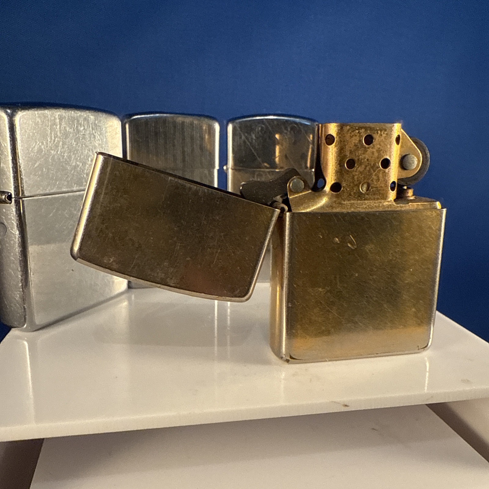 Zippo Lighters (Lot Of 4) Used 2 Slim 2 Regular J 07, A 03, 11 1, 1 1 All Strike