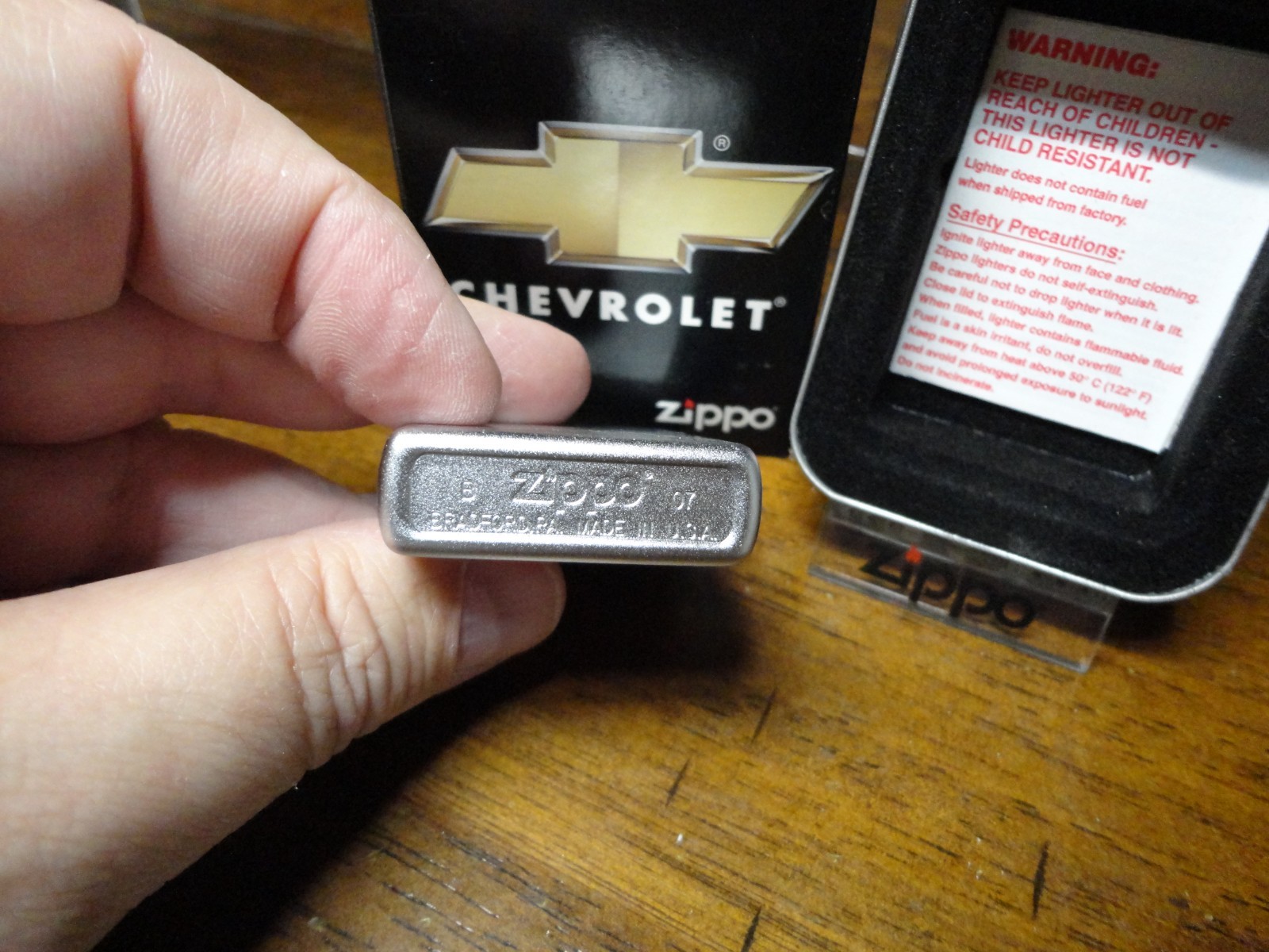 CHEVY CHEVROLET BOW TIE ILLUSION LOGO ZIPPO LIGHTER MINT IN BOX 2007