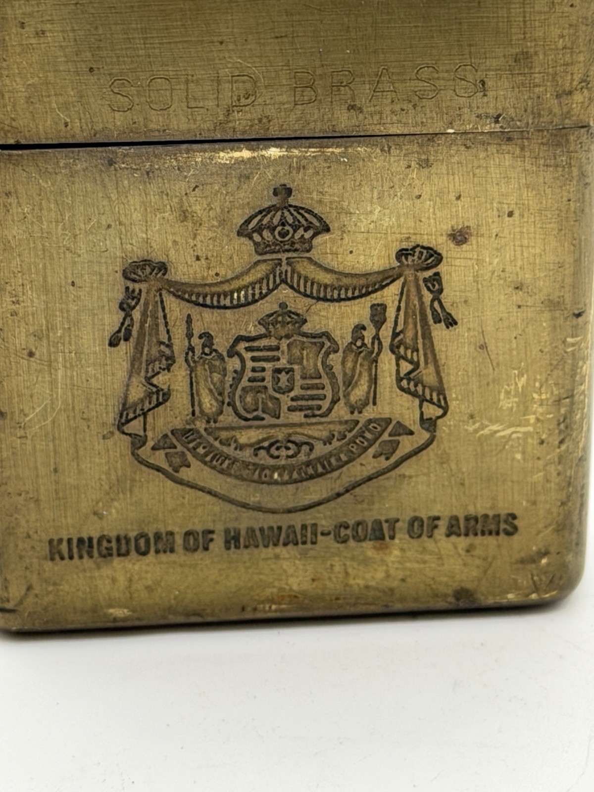 Vintage 1997 Kingdom Of Hawaii Coat Of Arms Brass Zippo Lighter