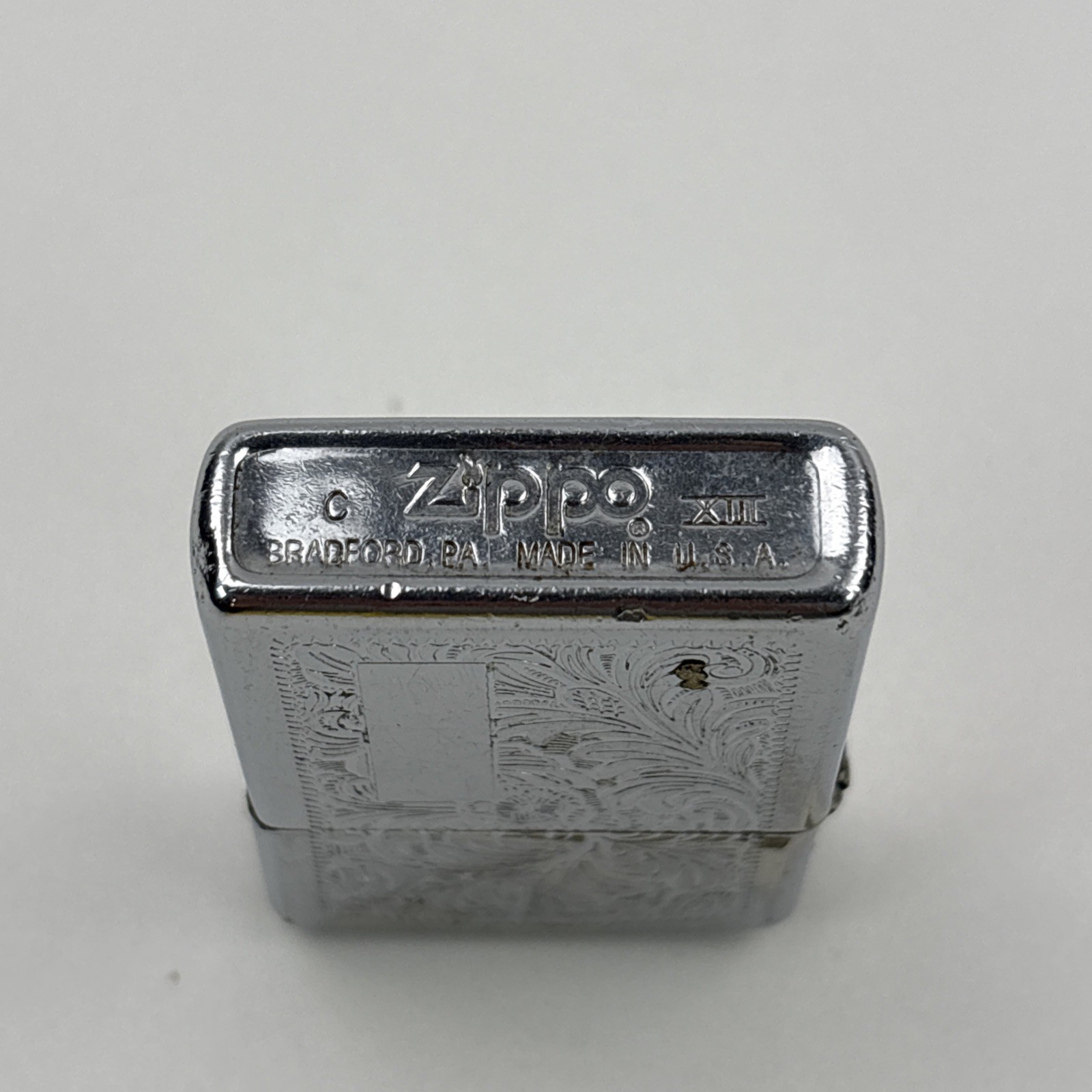 Vintage 1980’s Zippo Slim Lighter Etched Floral Scroll Filigree Silver Chrome