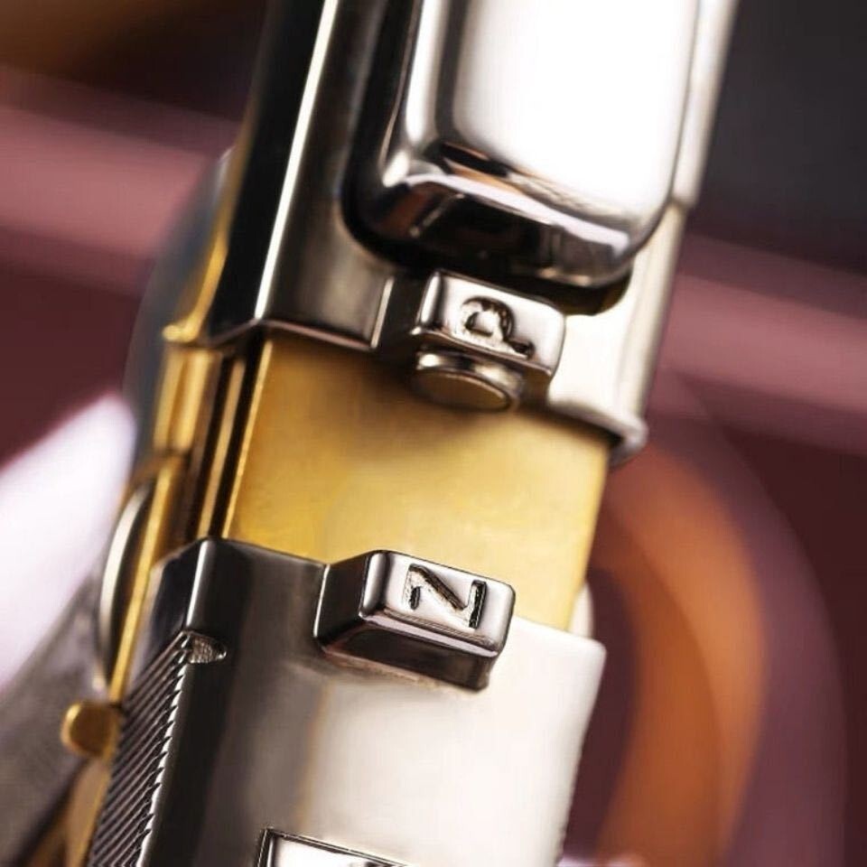 New Zippo oil Lighter Gun gold silver with box