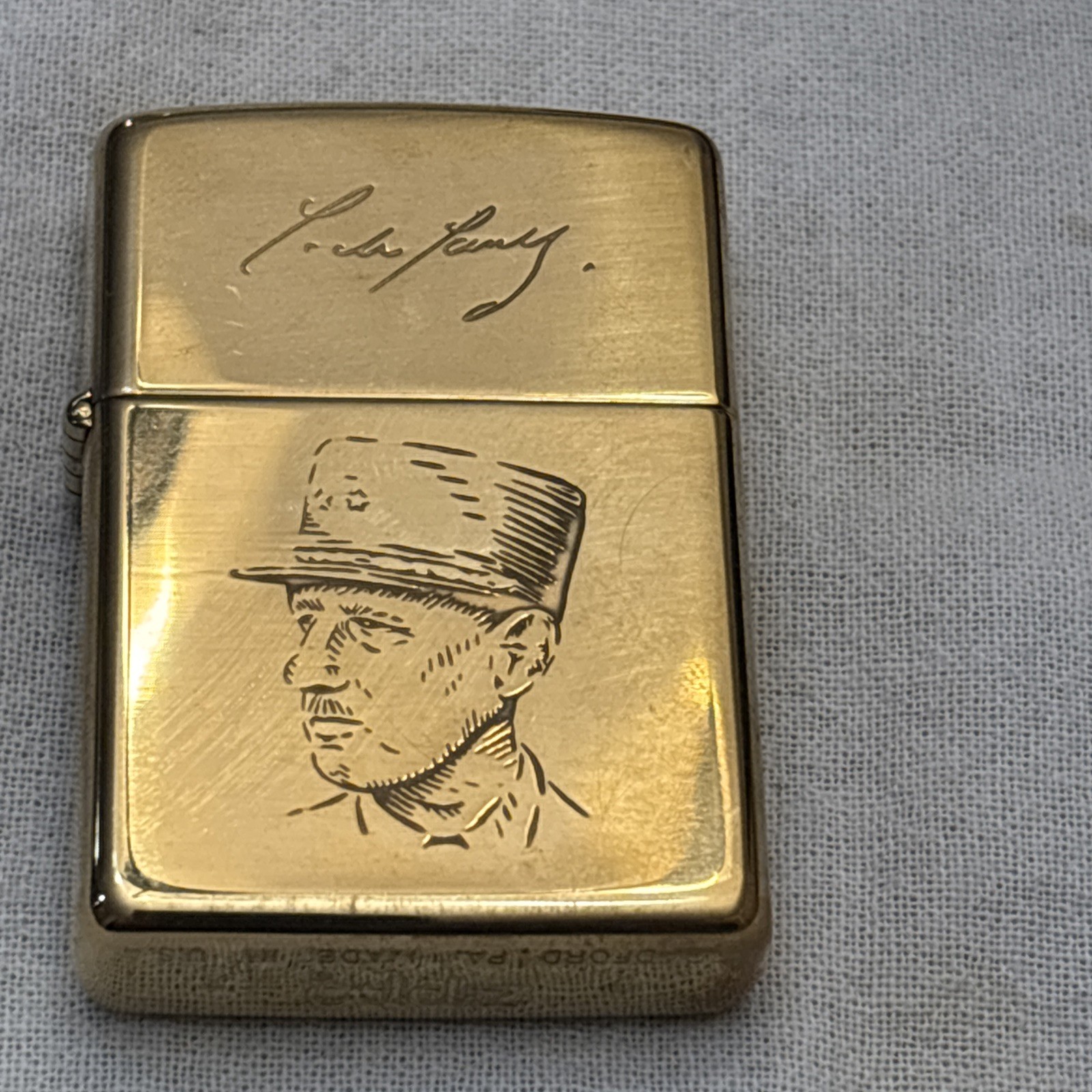 New 1994 ZIPPO Lighter D-Day WWII Normandy Allied Hero GENERAL CHARLES DE GAULLE