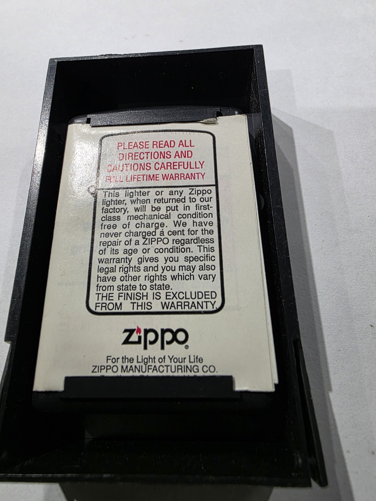 Vintage ZIPPO Deer Cigarette Lighter Empty Plastic Box USA