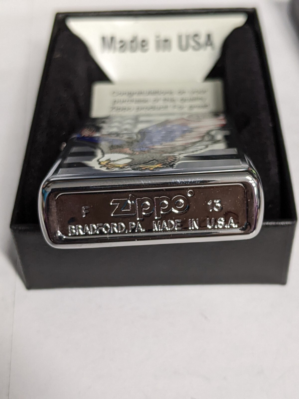ZIPPO 2013 EAGLE FLAG PATRIOTIC POLISHED CHROME LIGHTER SEALED IN BOX B348