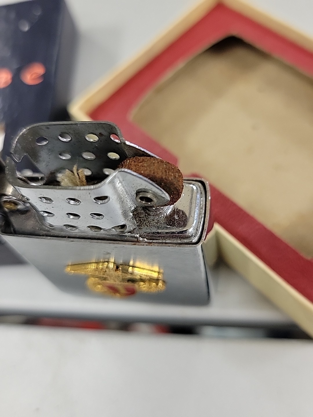 Rare 60s ROK Marine Corps Gen Lee Byung Moo 1st Marine Bgde Presentation Lighter