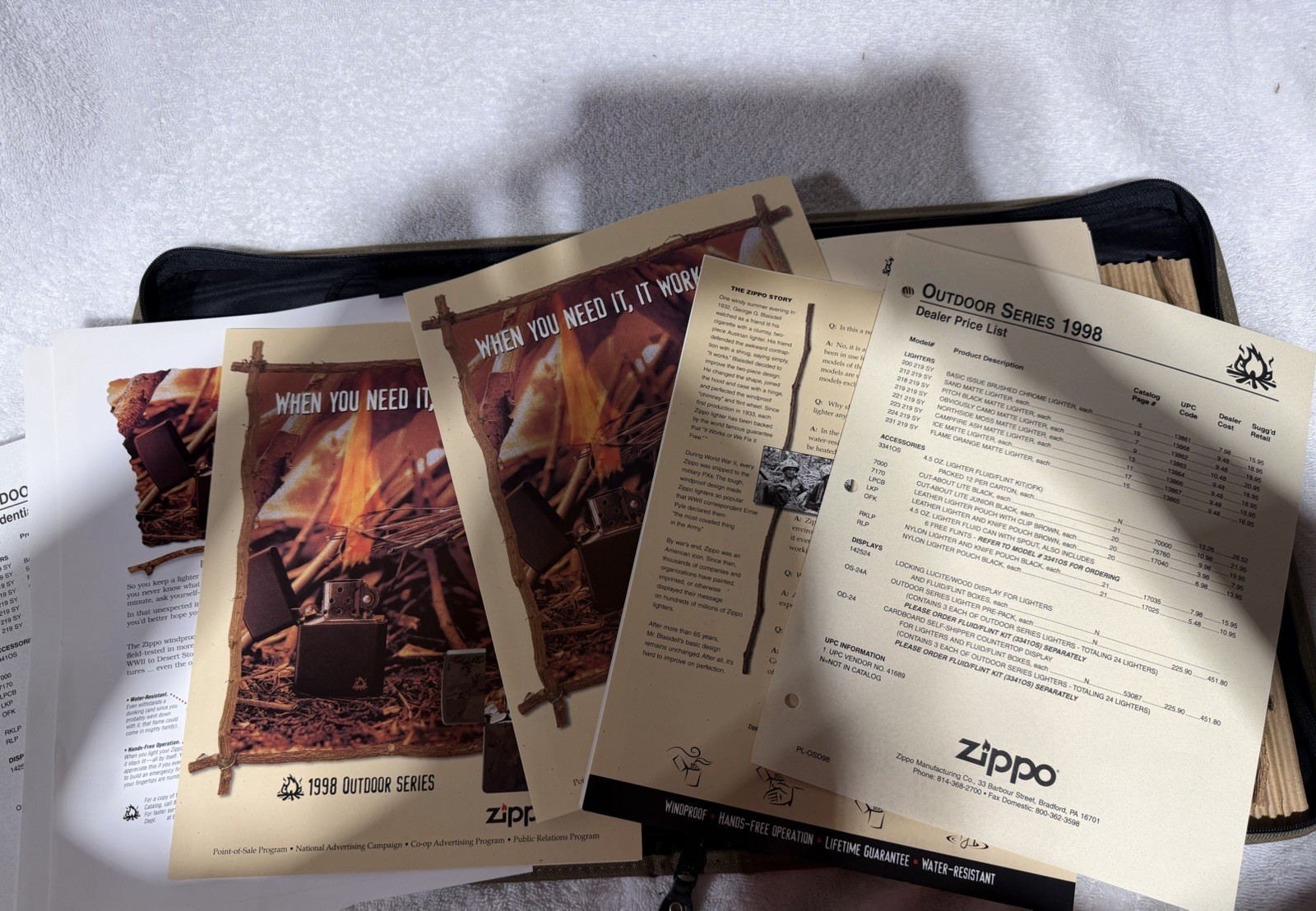 Vintage 1998 Campfire Outdoor Series Salesman Sample Zippo Lighter New