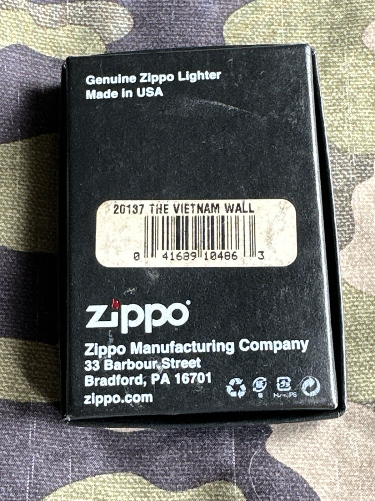 2007 Vintage Zippo Lighter – The Wall – Vietnam Remembered – Midnight Chrome