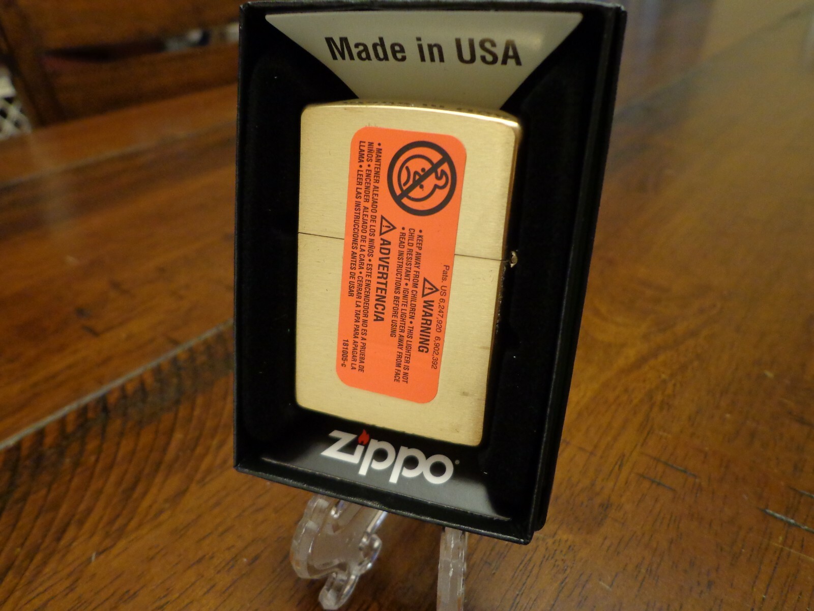 GOLDEN RETRIEVER DOG LUSTRE ETCHED BRASS ZIPPO LIGHTER MINT IN BOX EXCLUSIVE