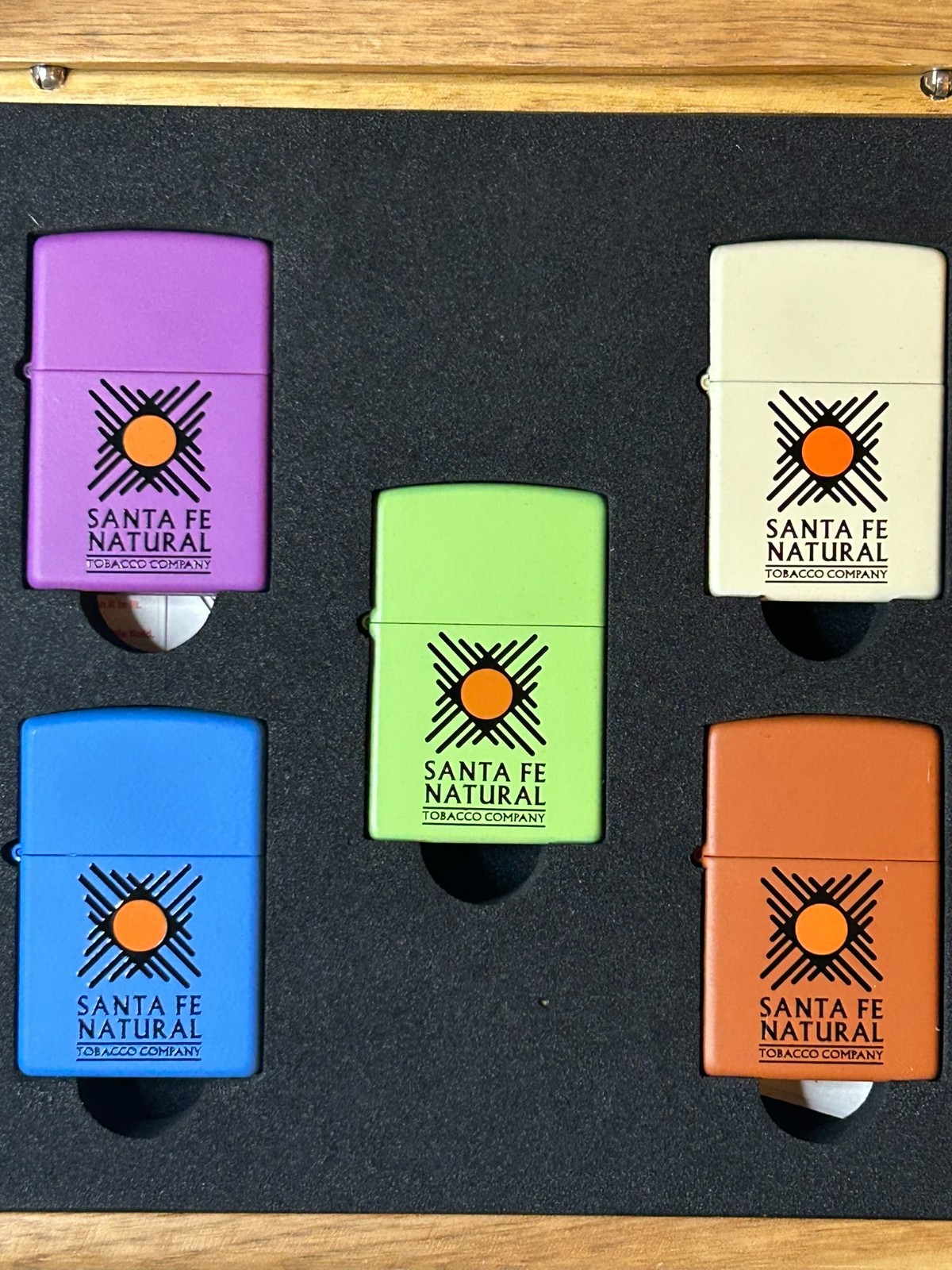 2005 LIMITED ED Santa Fe Natural Tobacco Co. Set of 5 Zippo Lighters w/ WOOD BOX