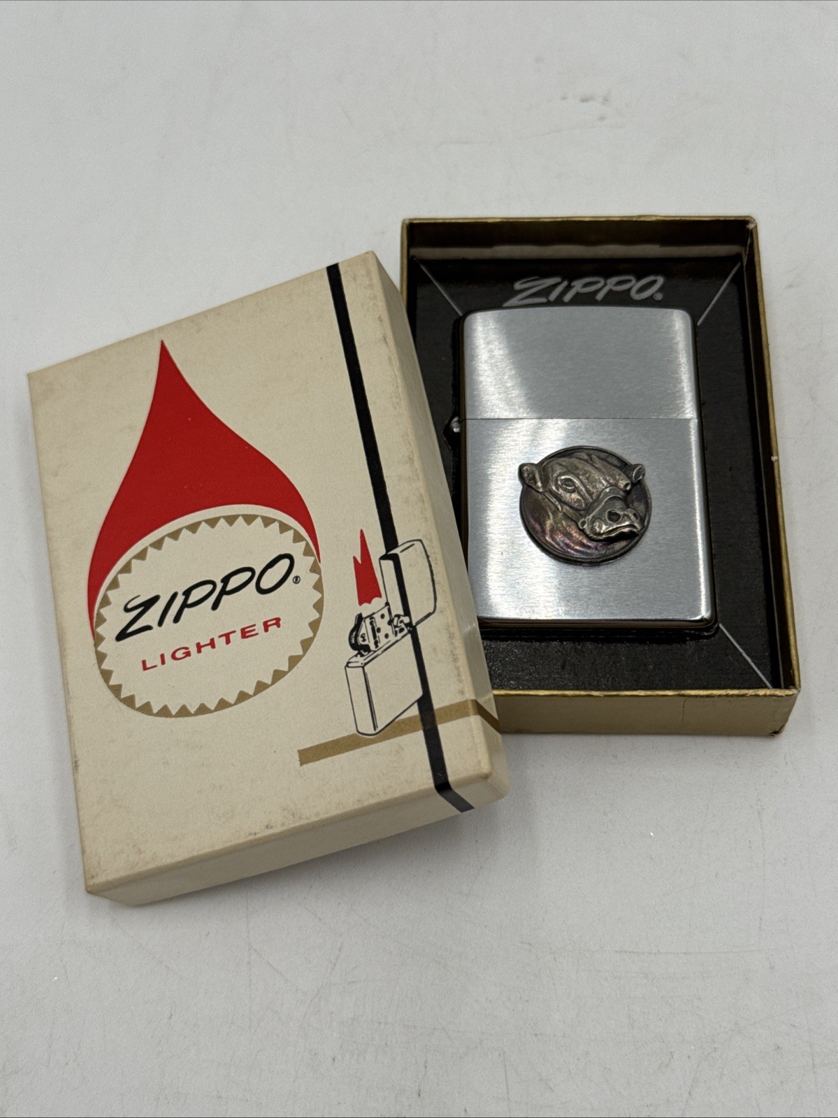 ZIPPO 1968 BLACK WATCH FARMS DAIRY DOUBLE SIDED ADVERTISING LIGHTER IN BOX COW