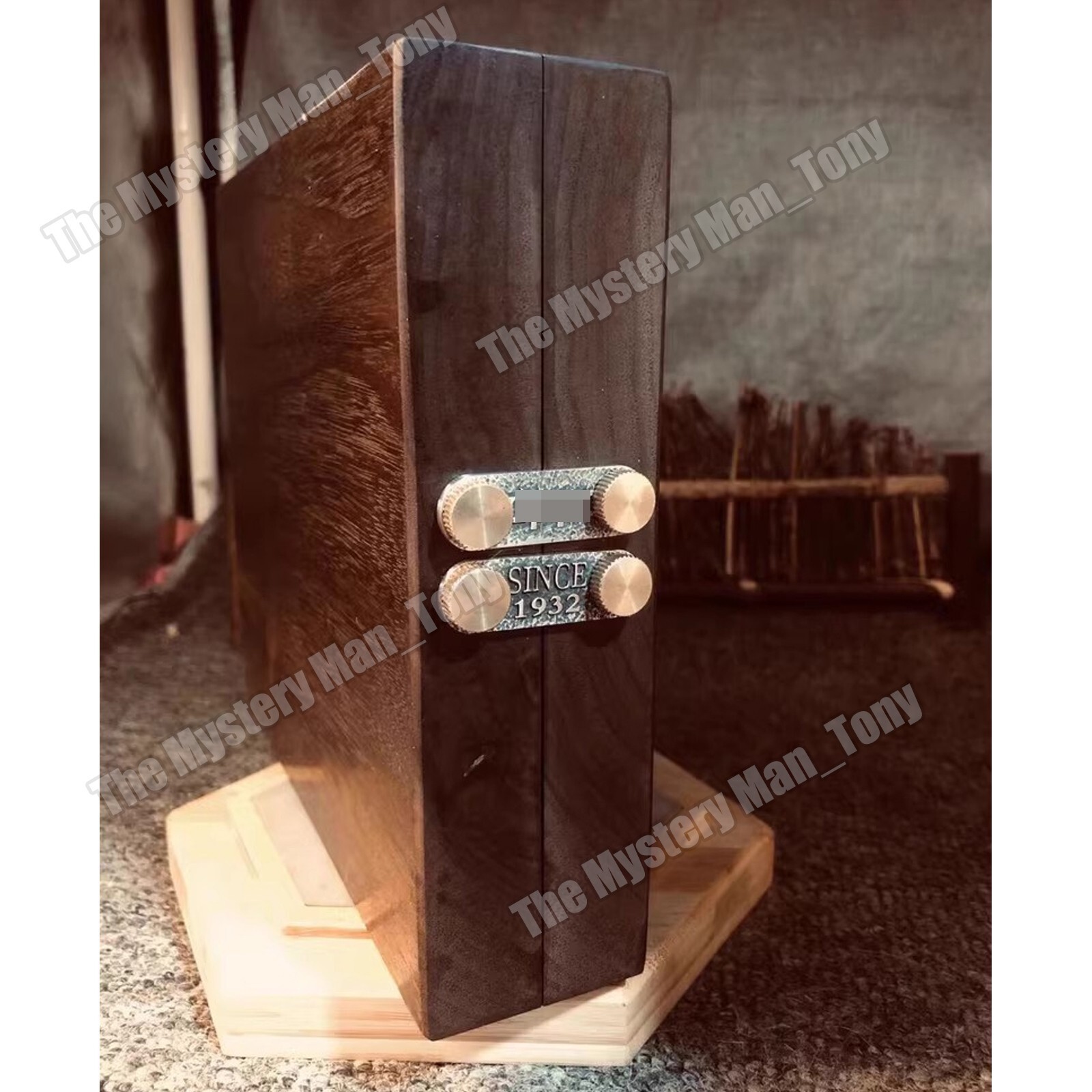 12 Slot Black Walnut Lighters Collection Display Case – for Zippo Lighters