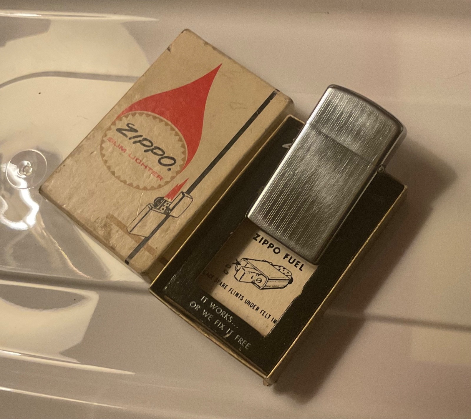 Vintage Zippo Slim Lighter No. 1625 H.P. Diagonal w/Original Box used