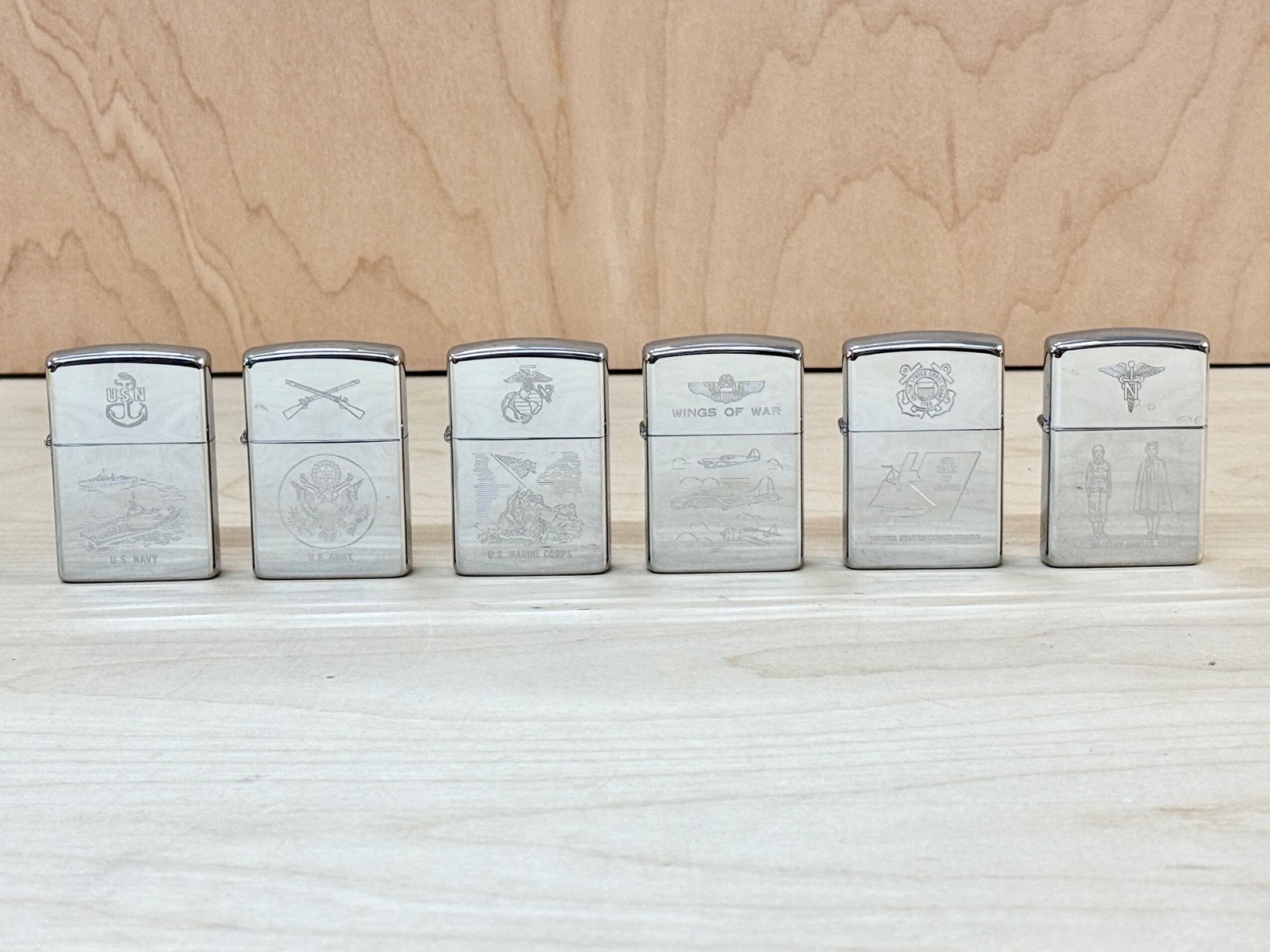 Rare Zippo The WW II Commemorative Series – Full Set in Original Box w/ Cases