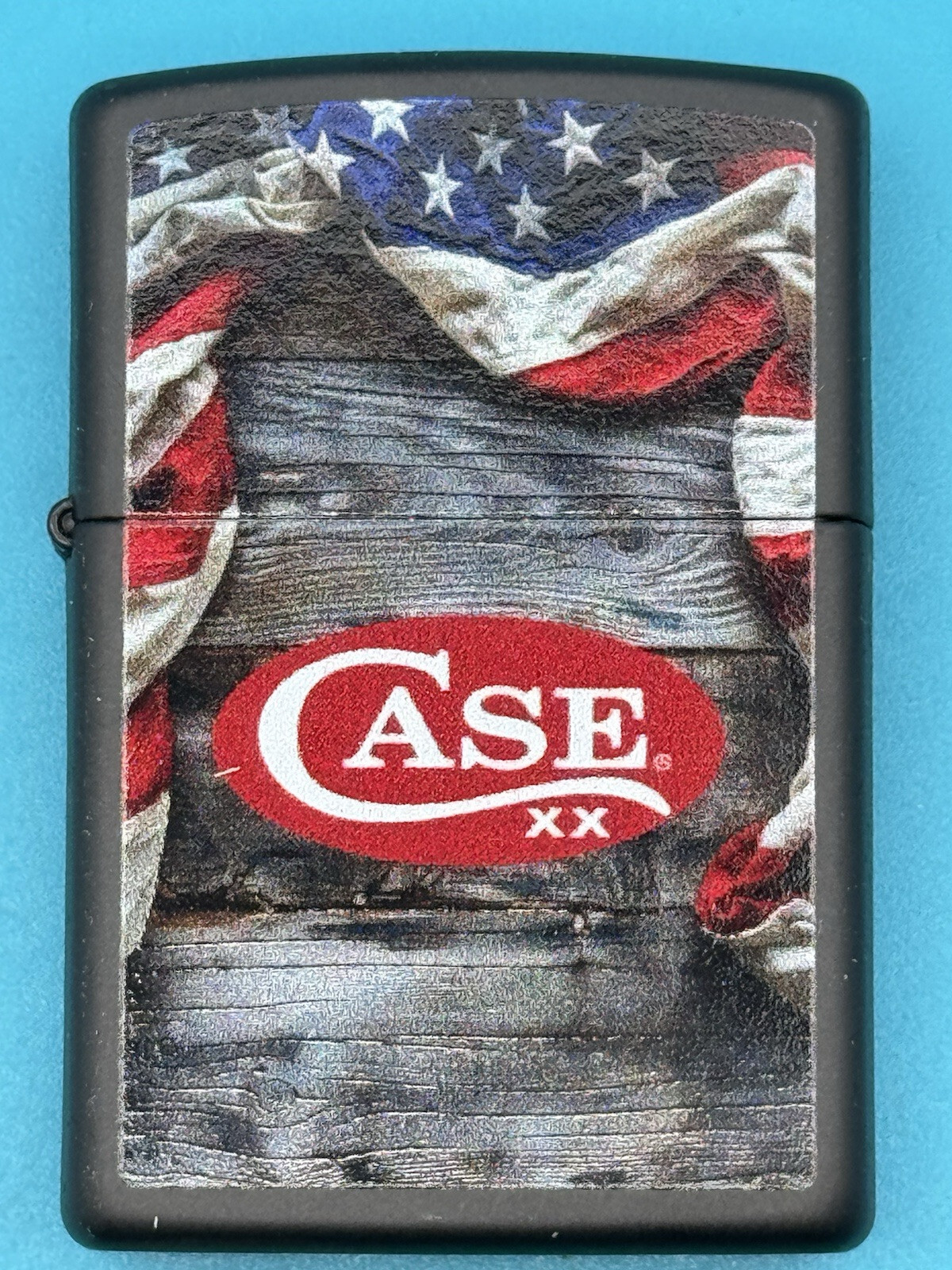 Case On Wood Flag Design Black Matte Zippo Lighter NEW