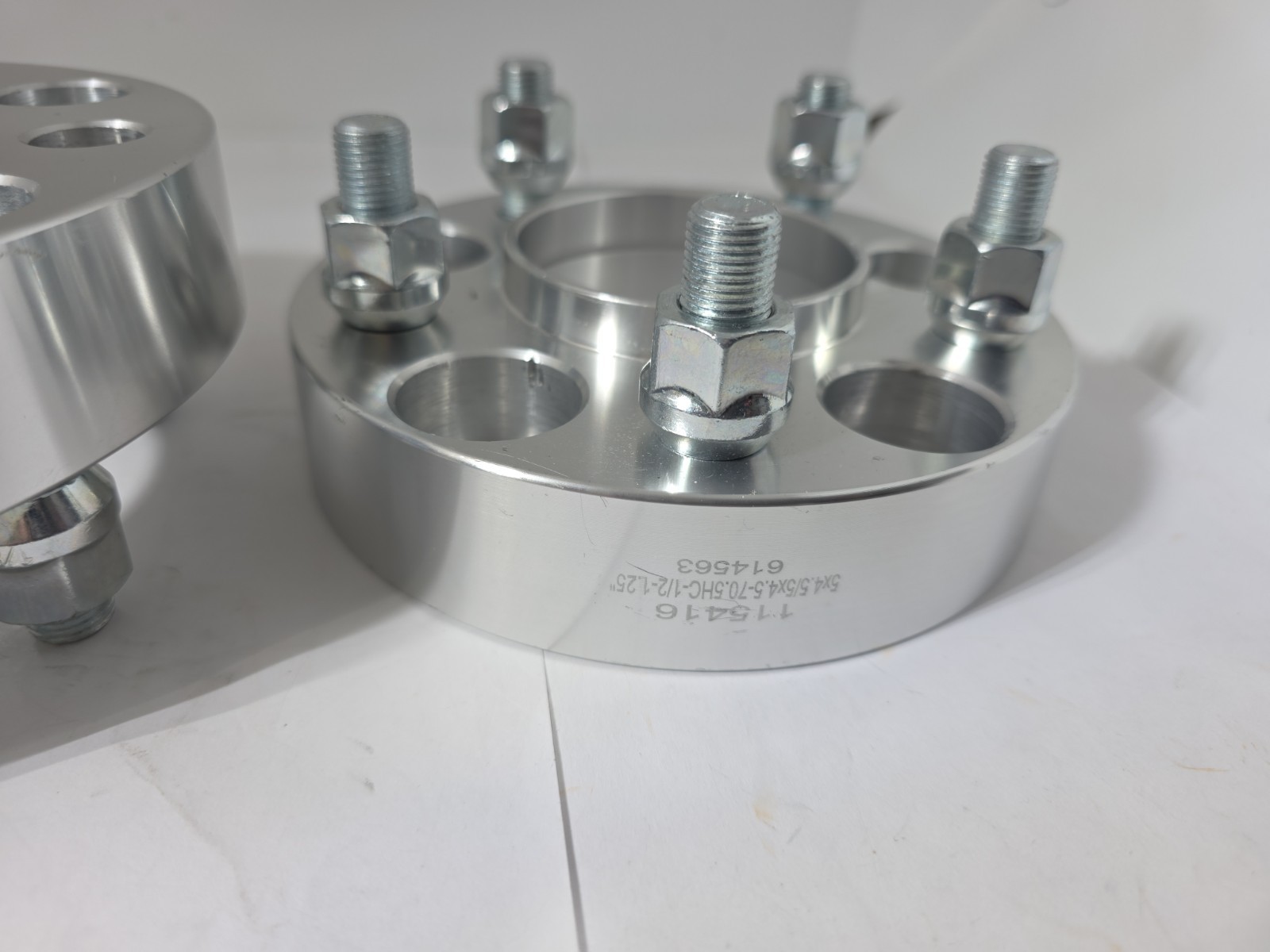 Wheel Spacers 115416 5×4.5/5×4.5-70.5HC-1/2-1.25″ 614563. 2 Pack. F