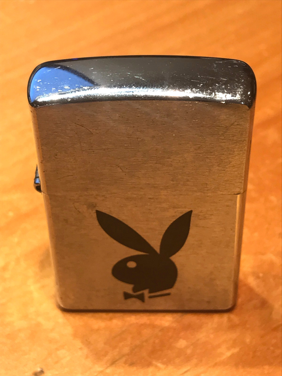 VINTAGE CLASSIC BRUSH CHROME PLAYBOY BLACK BUNNY LOGO ZIPPO LIGHTER