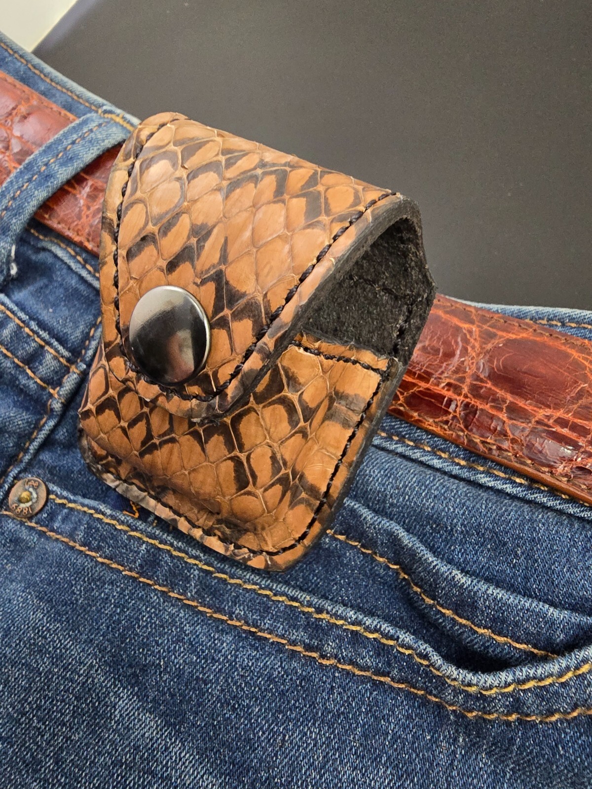 Brown and Black Cobra snake skin ZIPPO lighter case Pouch holder handmade new