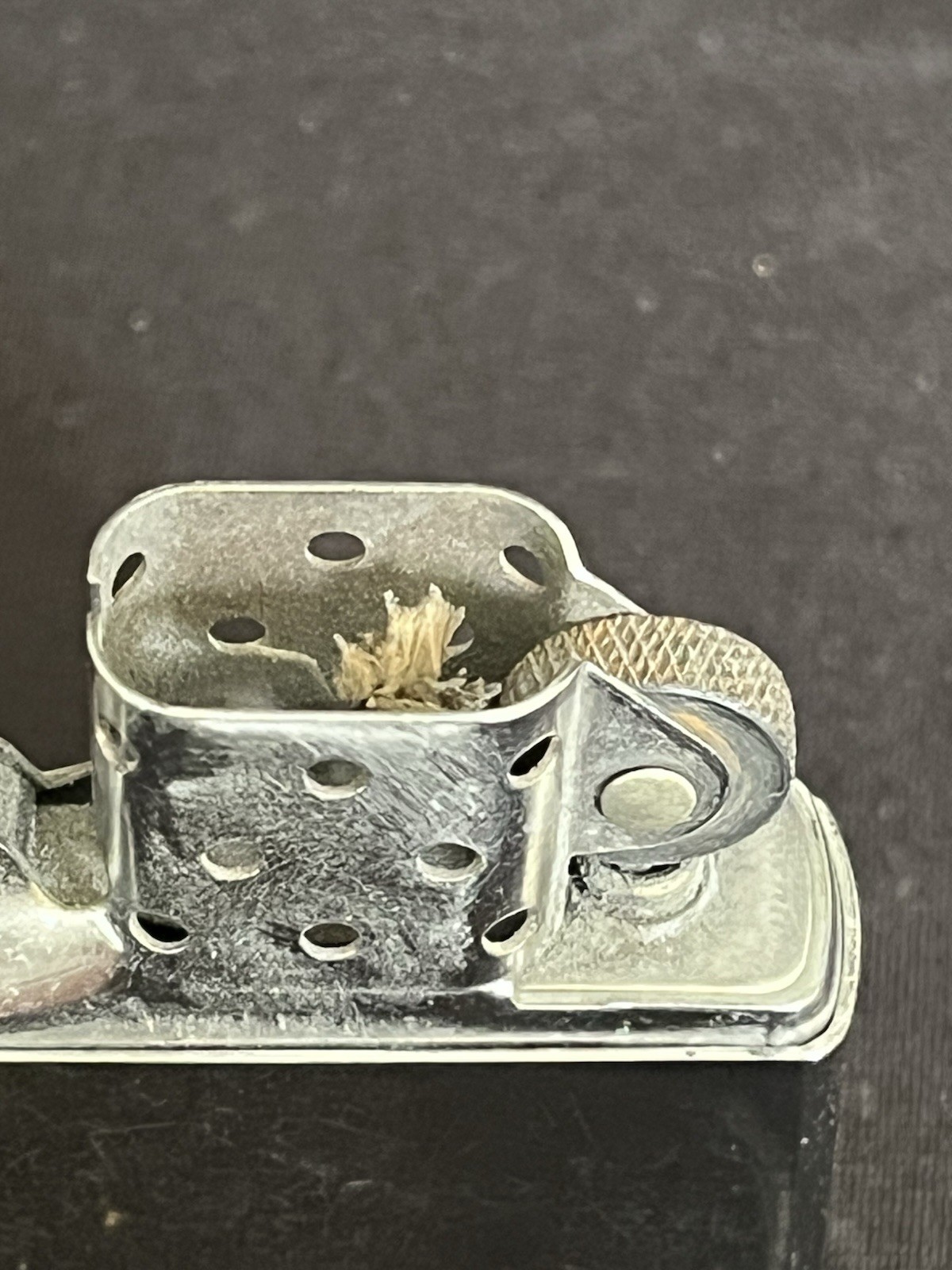 Zippo Lighter 250 Regular High Polish Chrome Made USA 2014 For Repair Only Wheel