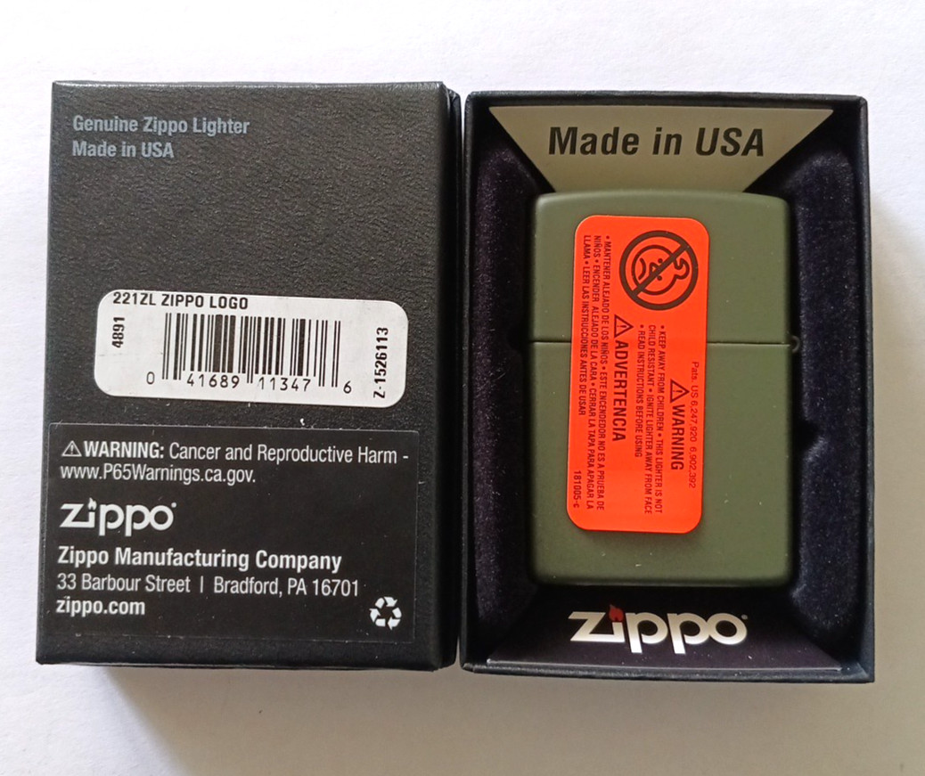Zippo Classic Green Matte Finish Lighter, Zippo Logo, Full Size 221ZL/ #12