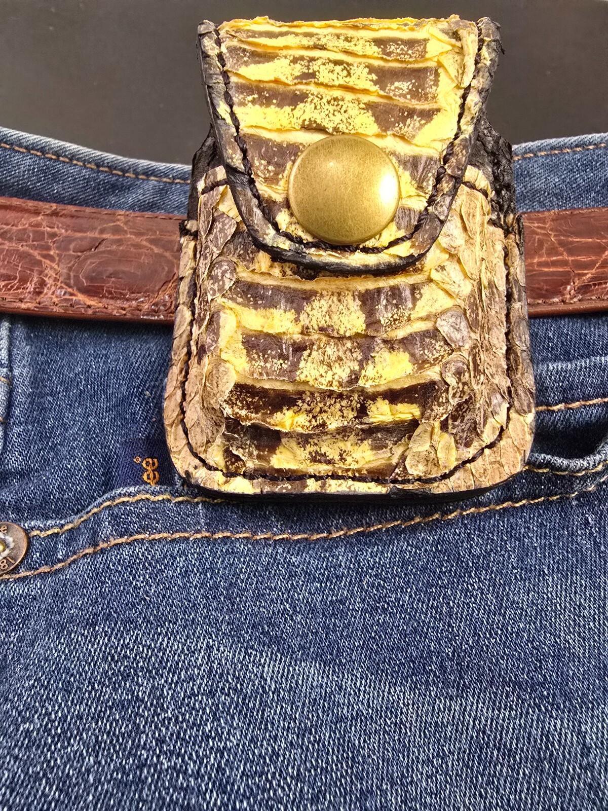 Real Timber rattlesnake skin ZIPPO lighter case Pouch holder natural color new