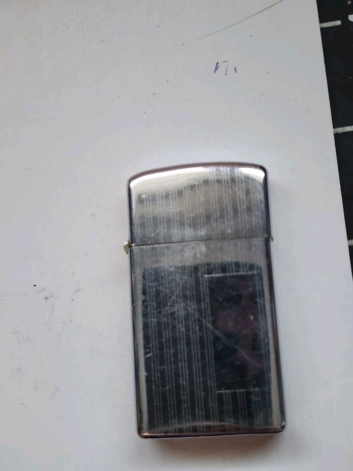 Vintage Zippo 1980 Silvertone Chrome Art Deco Stripe Not Monogrammed