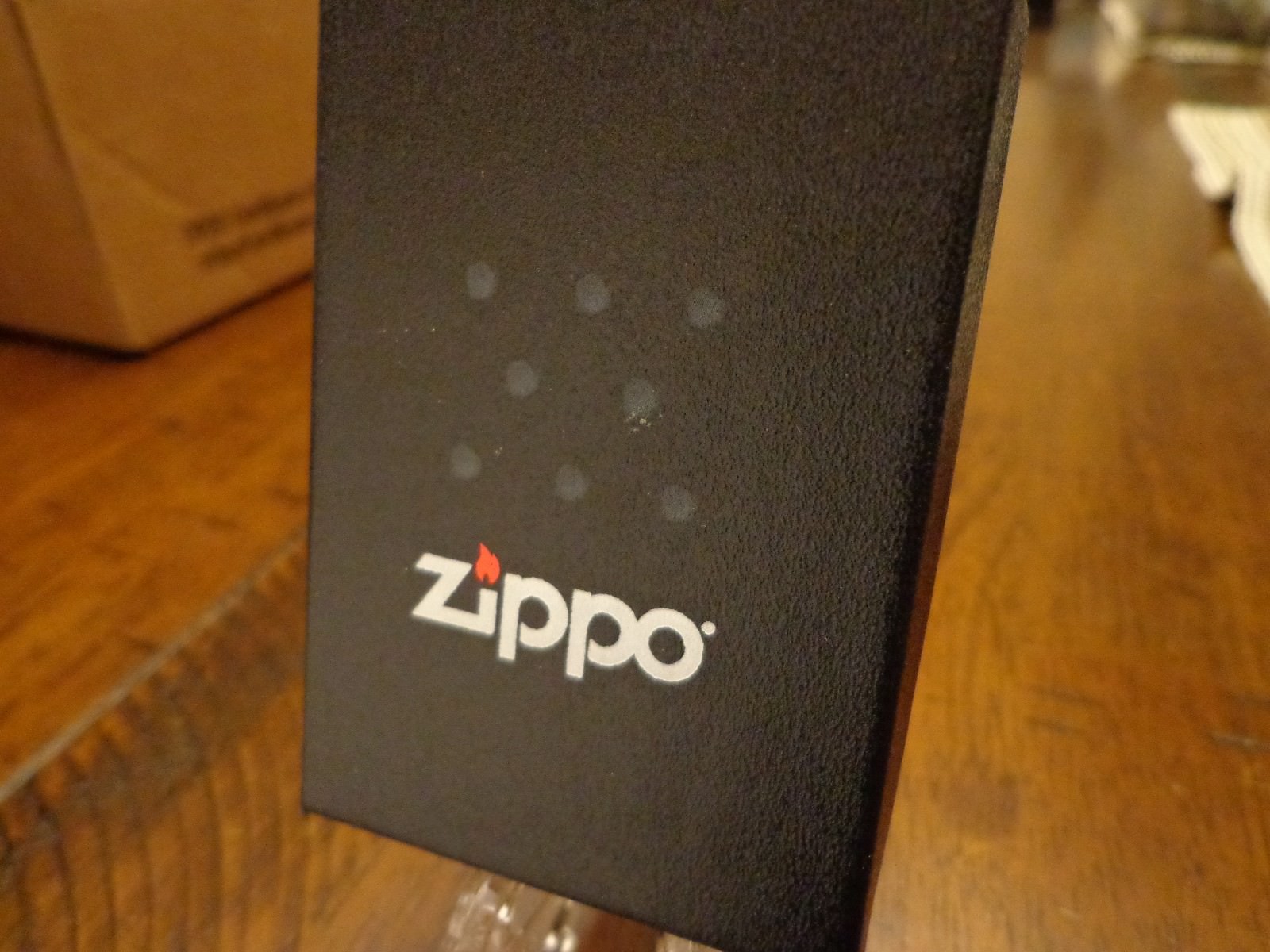 BLACK LAB LABRADOR RETRIEVER DOG ZIPPO LIGHTER MINT IN BOX