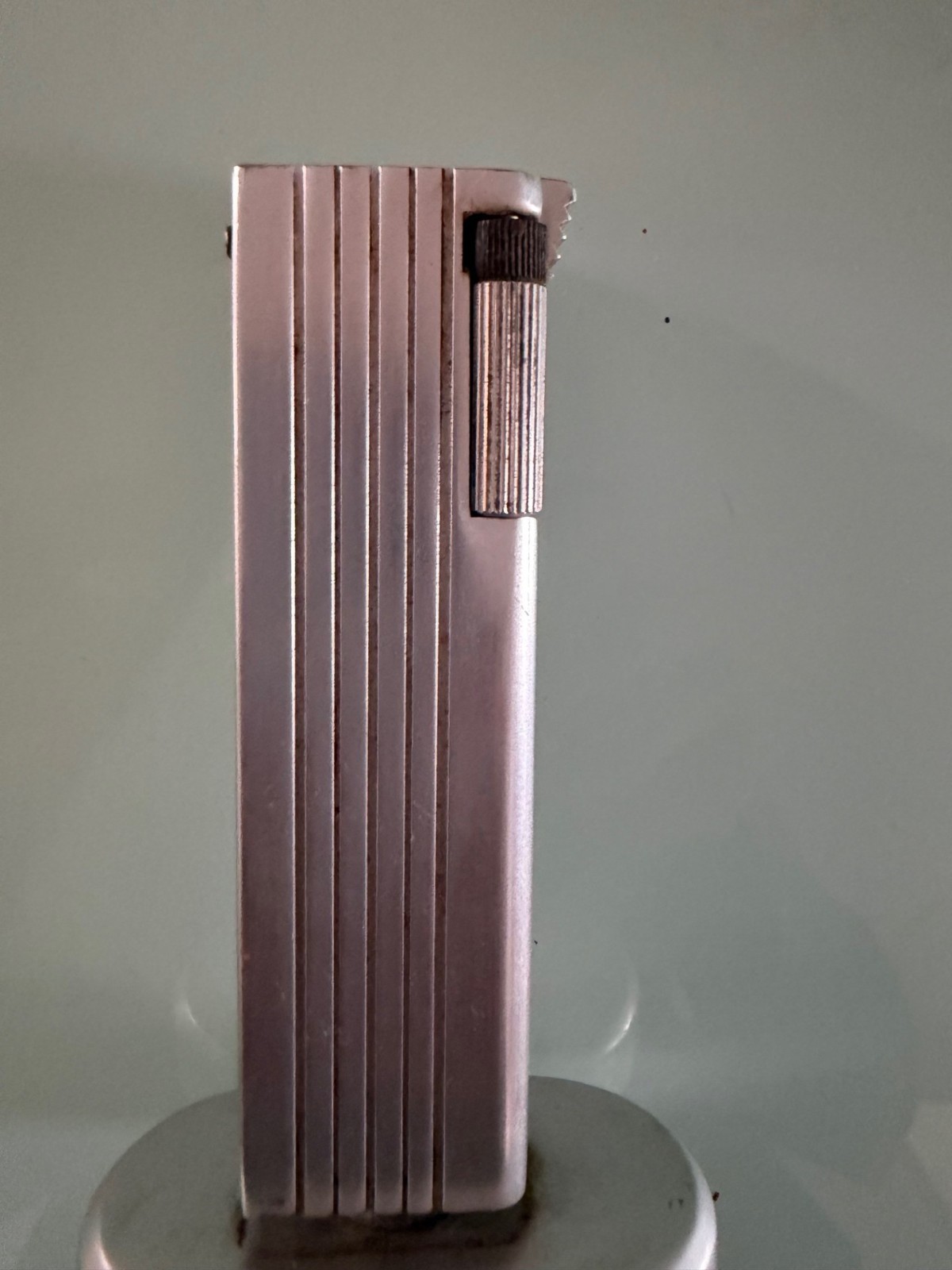 VINTAGE Siver TABLE LIGHTER „Bruxelles Inglis“ 4.5″ Tall